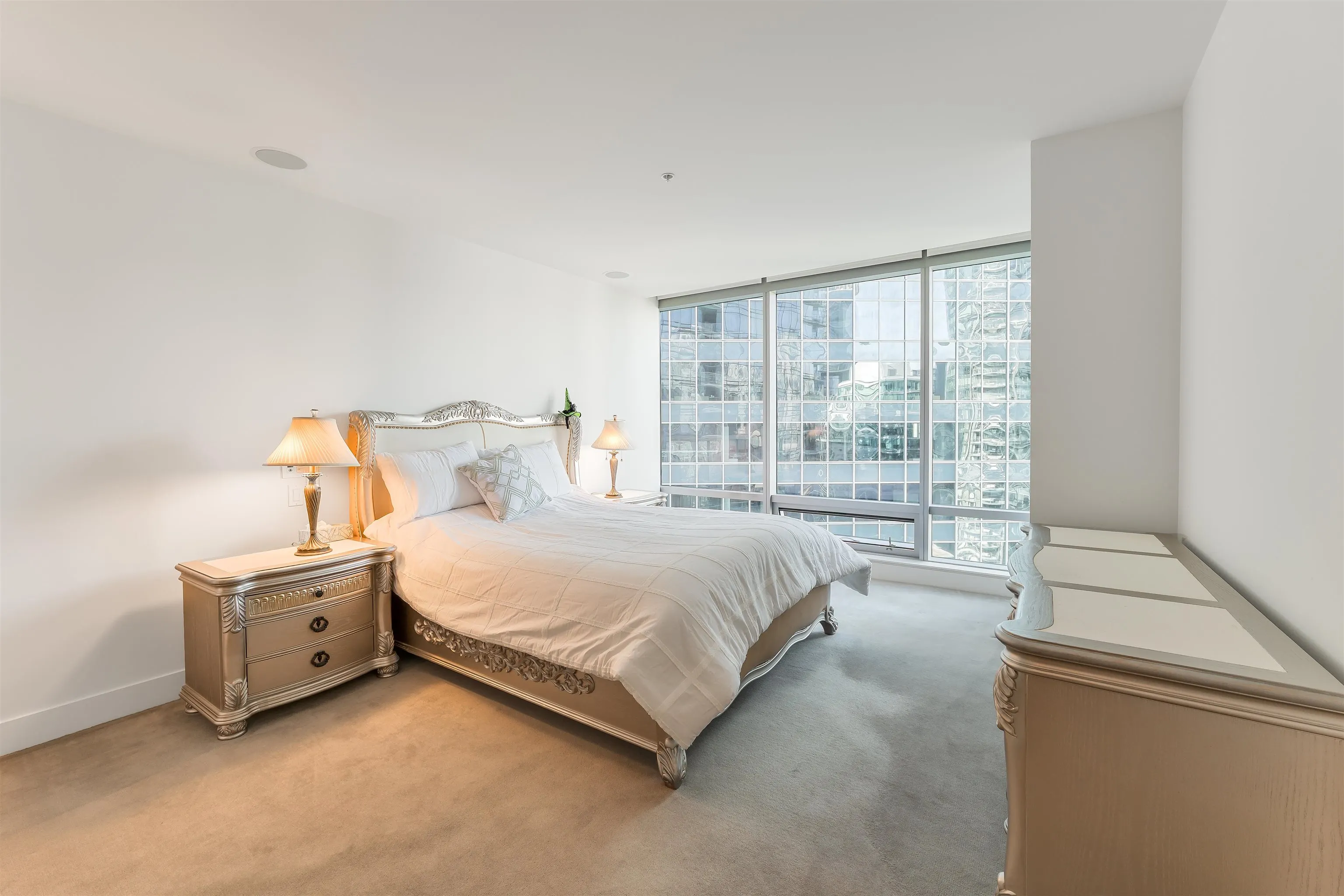 1111 Alberni Street #1809