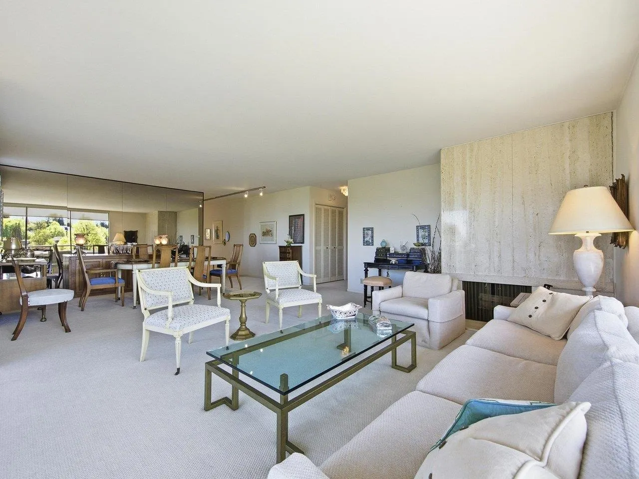 1685 W 14th Avenue #900