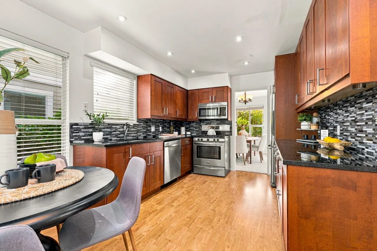 650 Roche Point Drive #62
