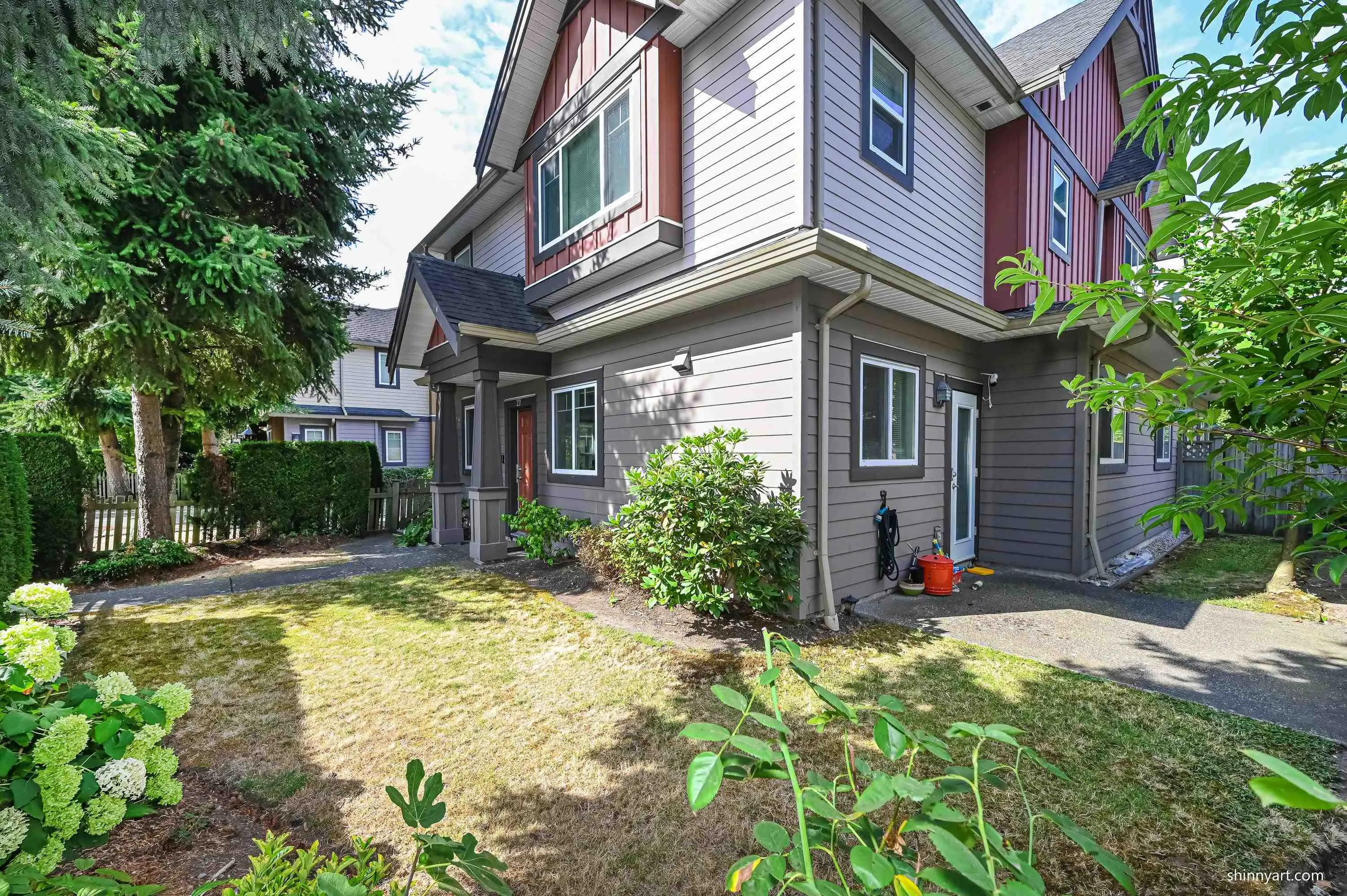9699 Sills Avenue #27