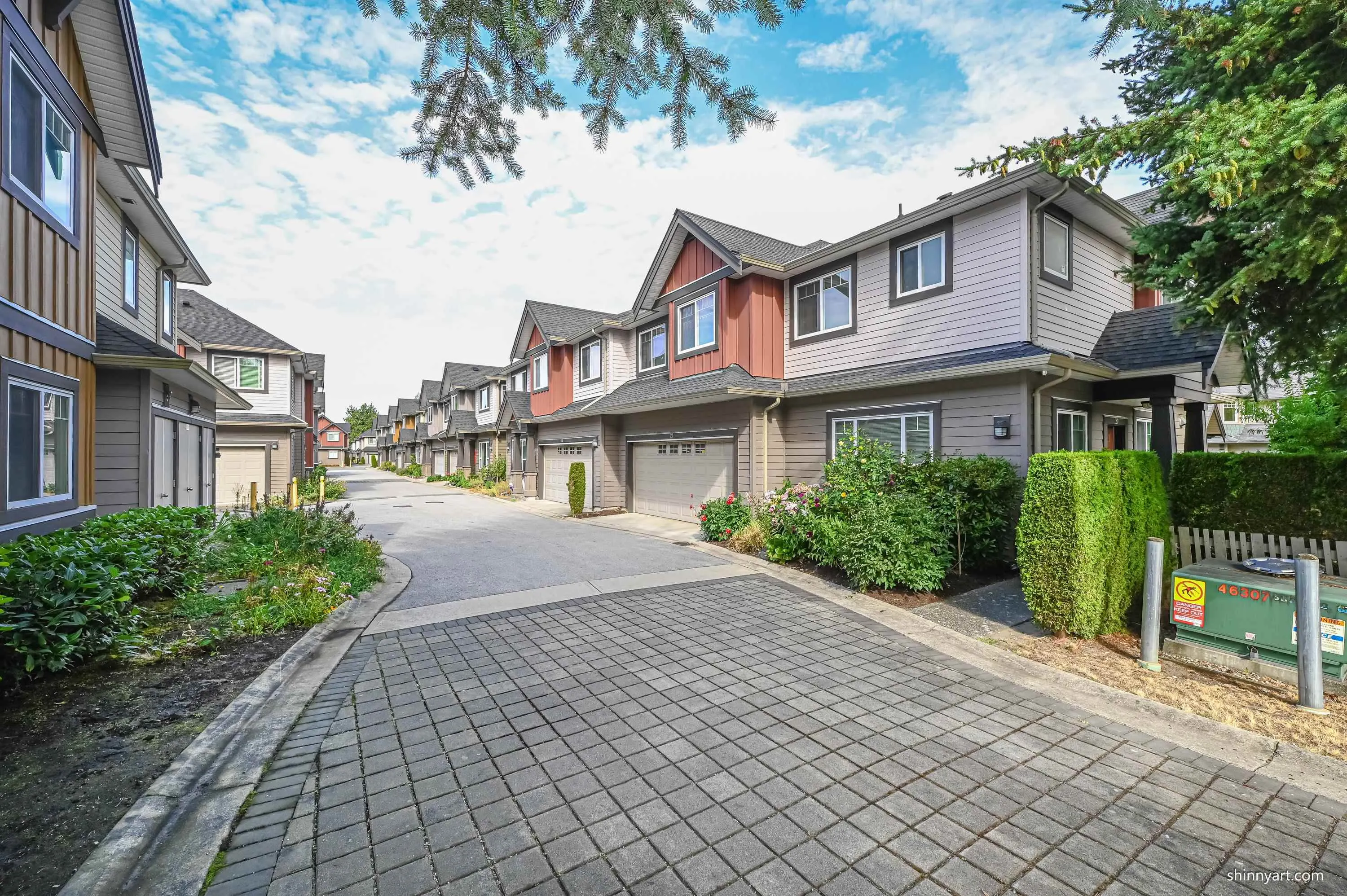 9699 Sills Avenue #27