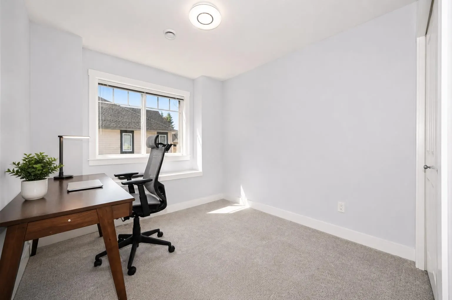 9699 Sills Avenue #27