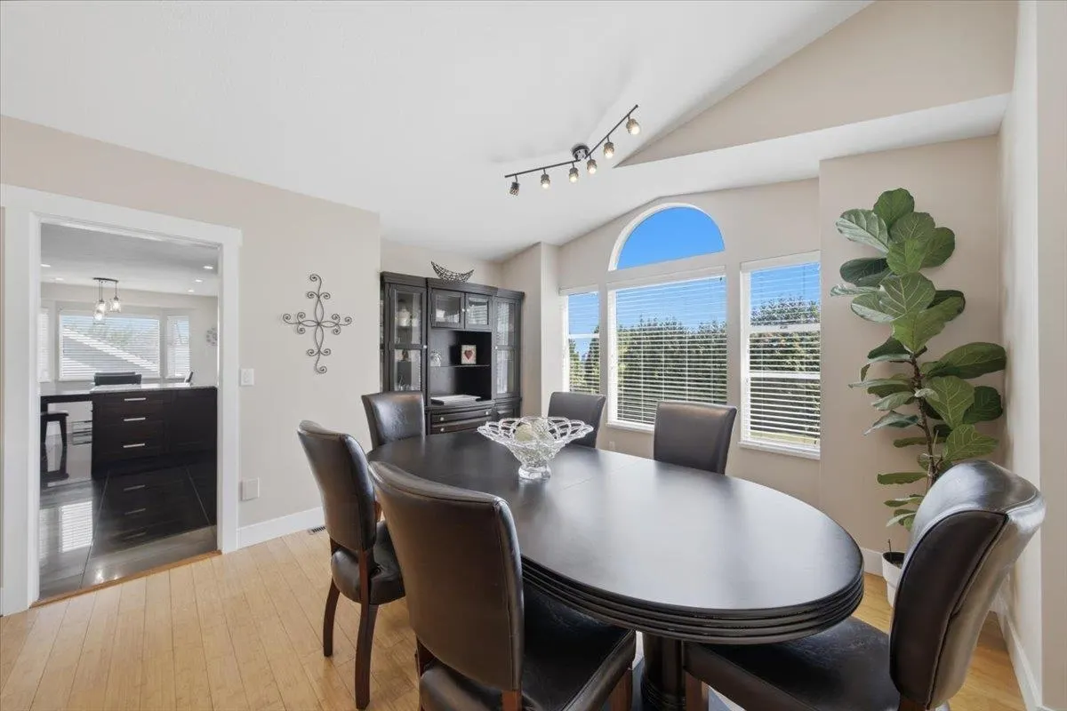 2893 Delahaye Drive