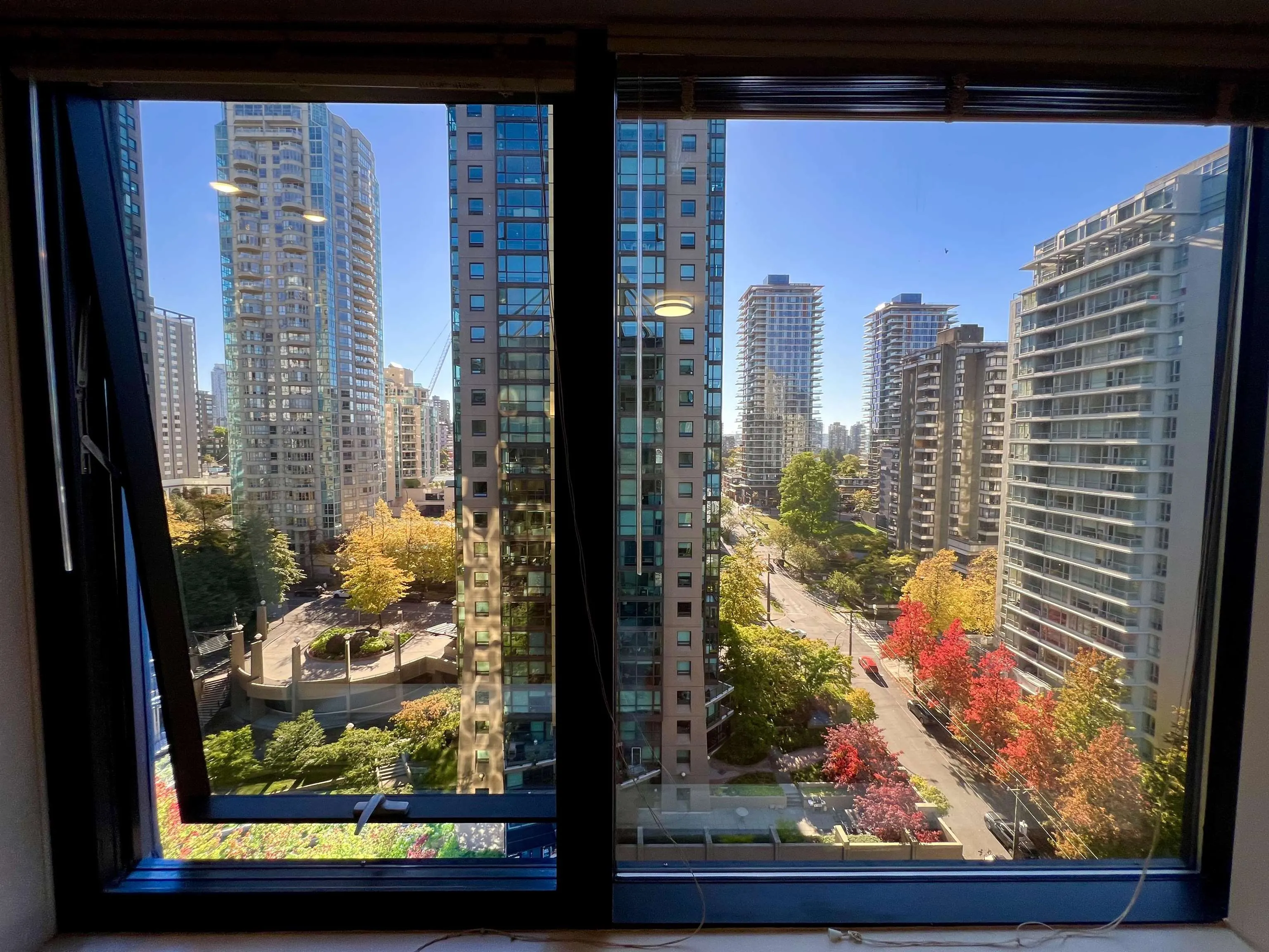 1333 W Georgia Street #1113