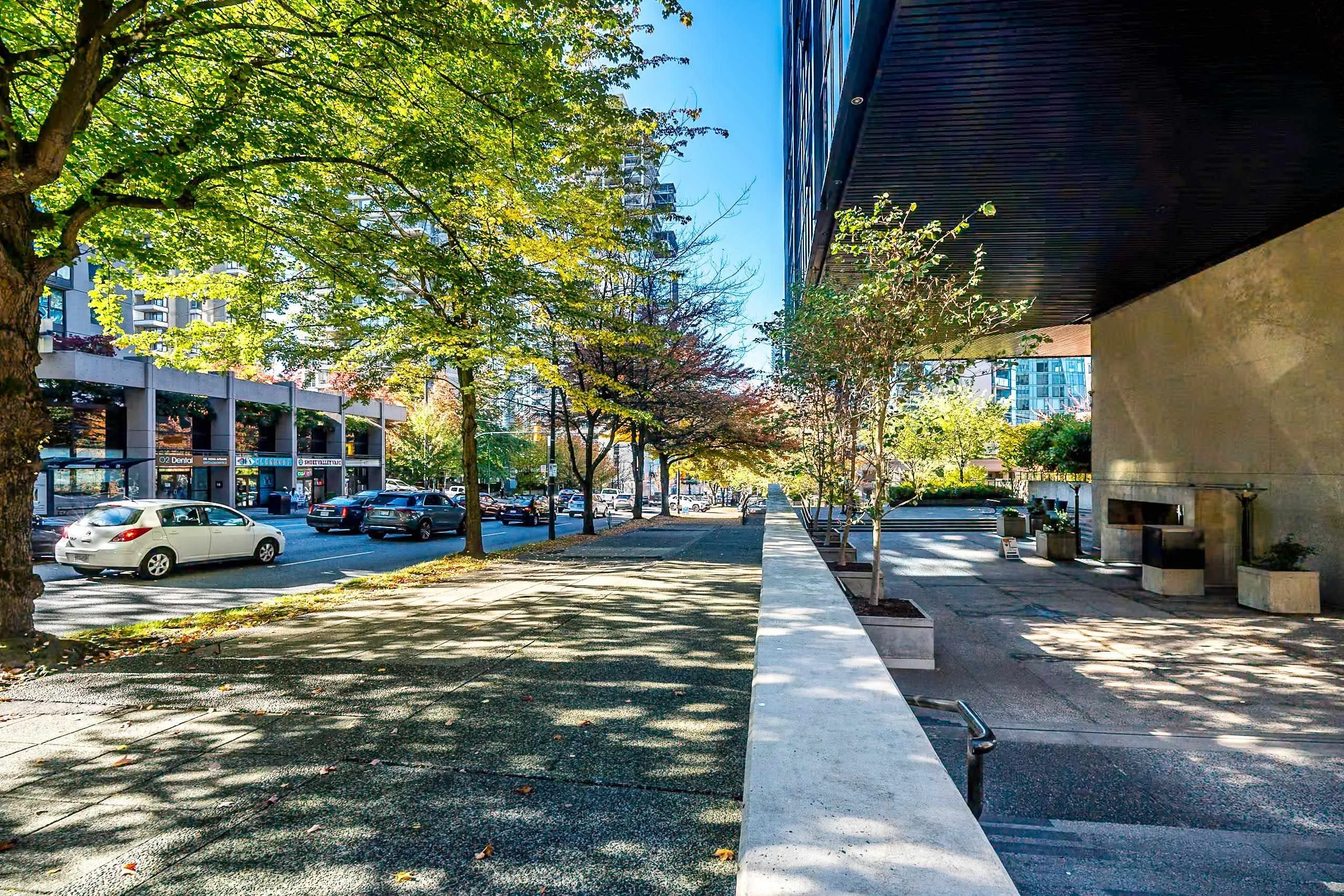 1333 W Georgia Street #1113