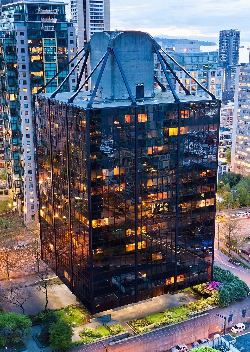 1333 W Georgia Street #1113