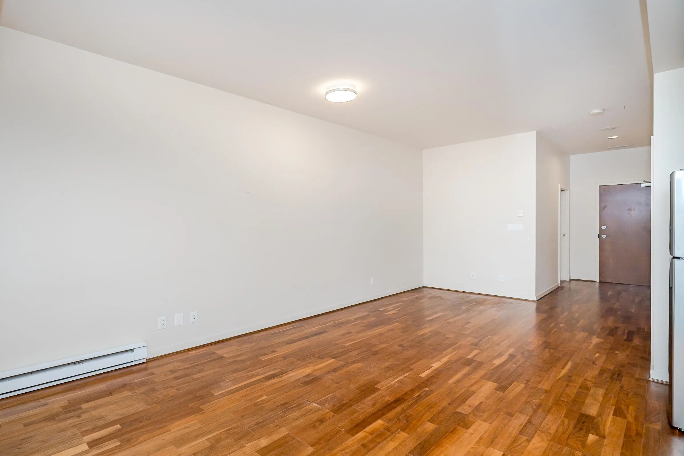 1333 W Georgia Street #1113