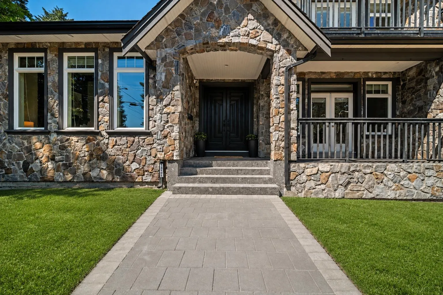 13101 14 Avenue