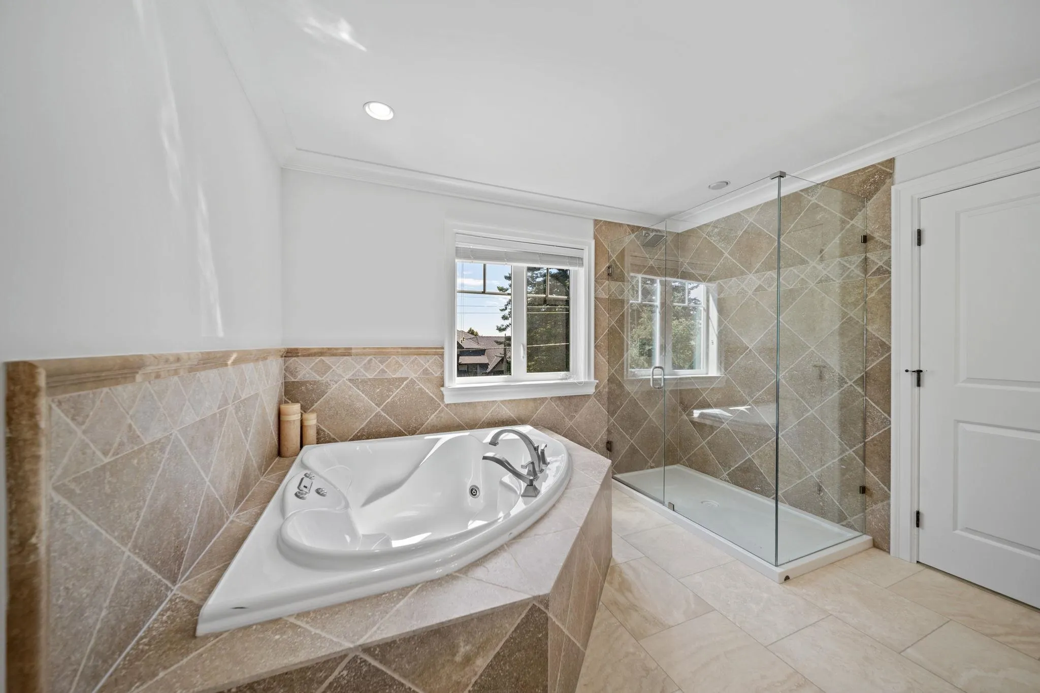 13101 14 Avenue