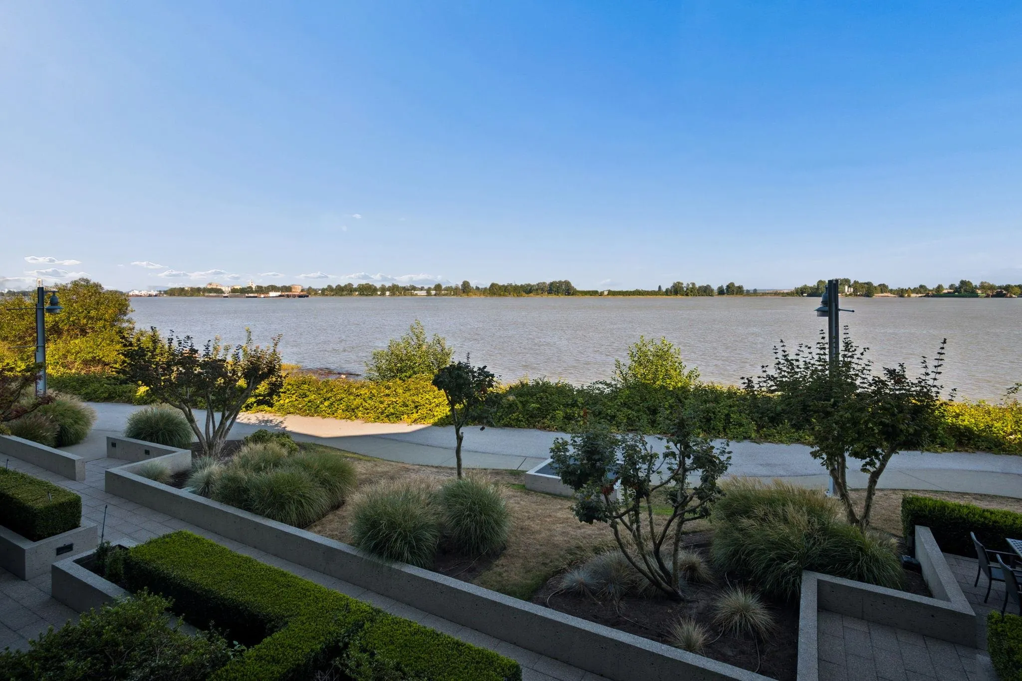 14300 Riverport Way #201