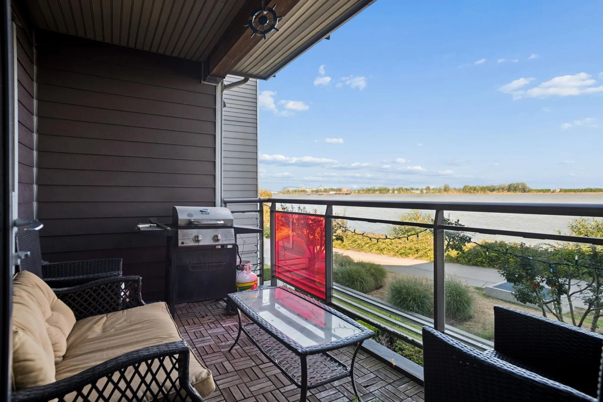 14300 Riverport Way #201