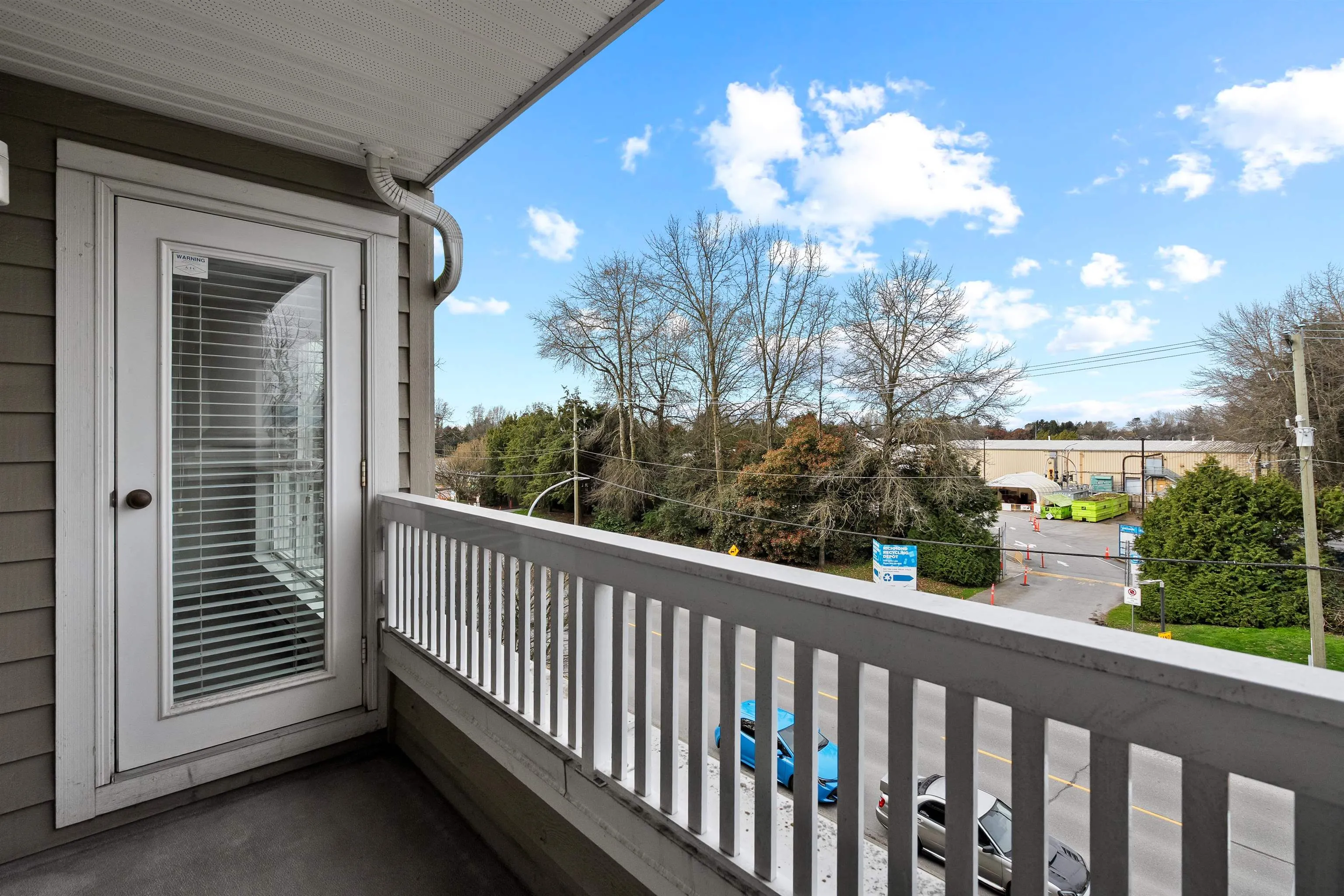 5500 Lynas Lane #304
