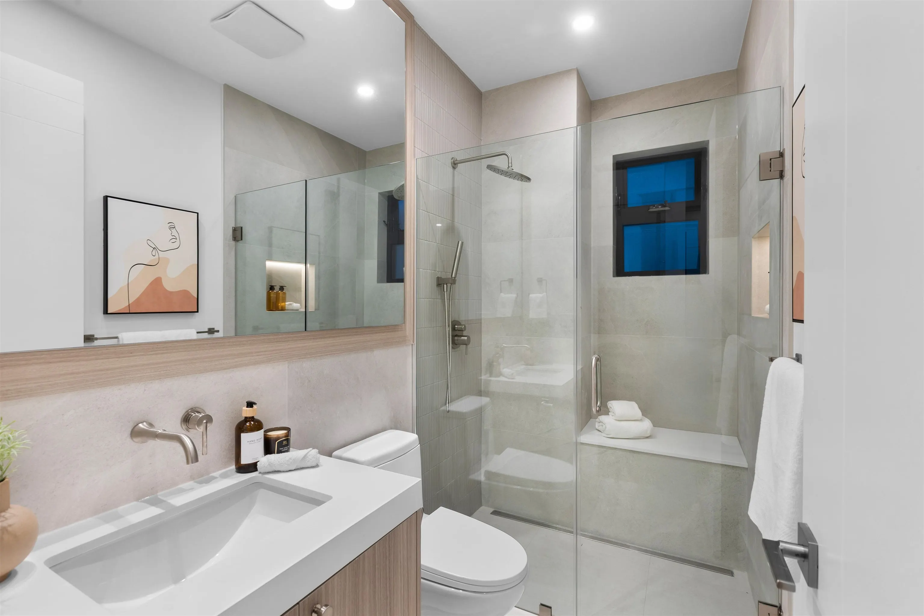 7061 Paulus Crescent #1