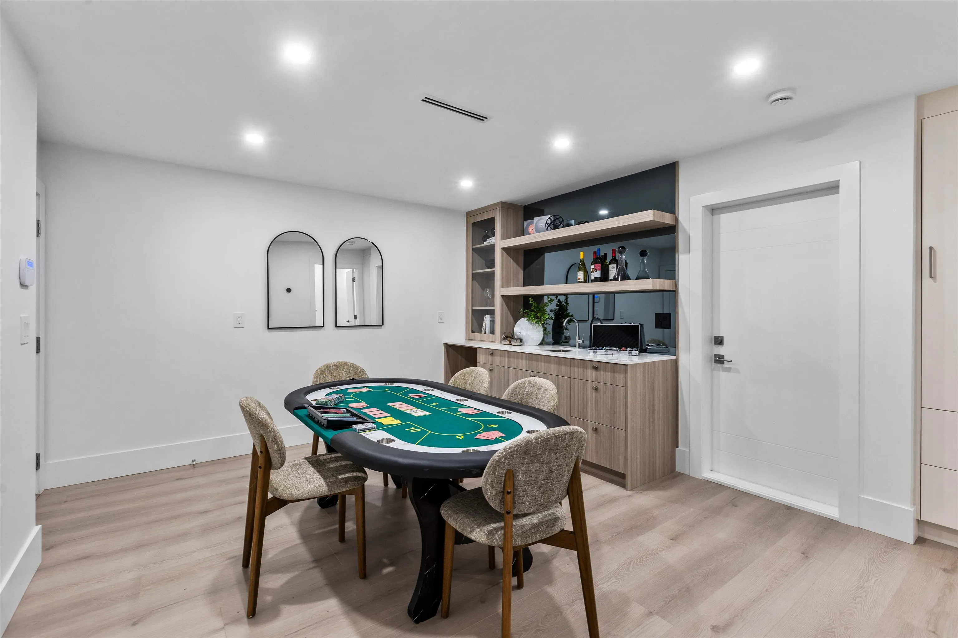 7061 Paulus Crescent #1