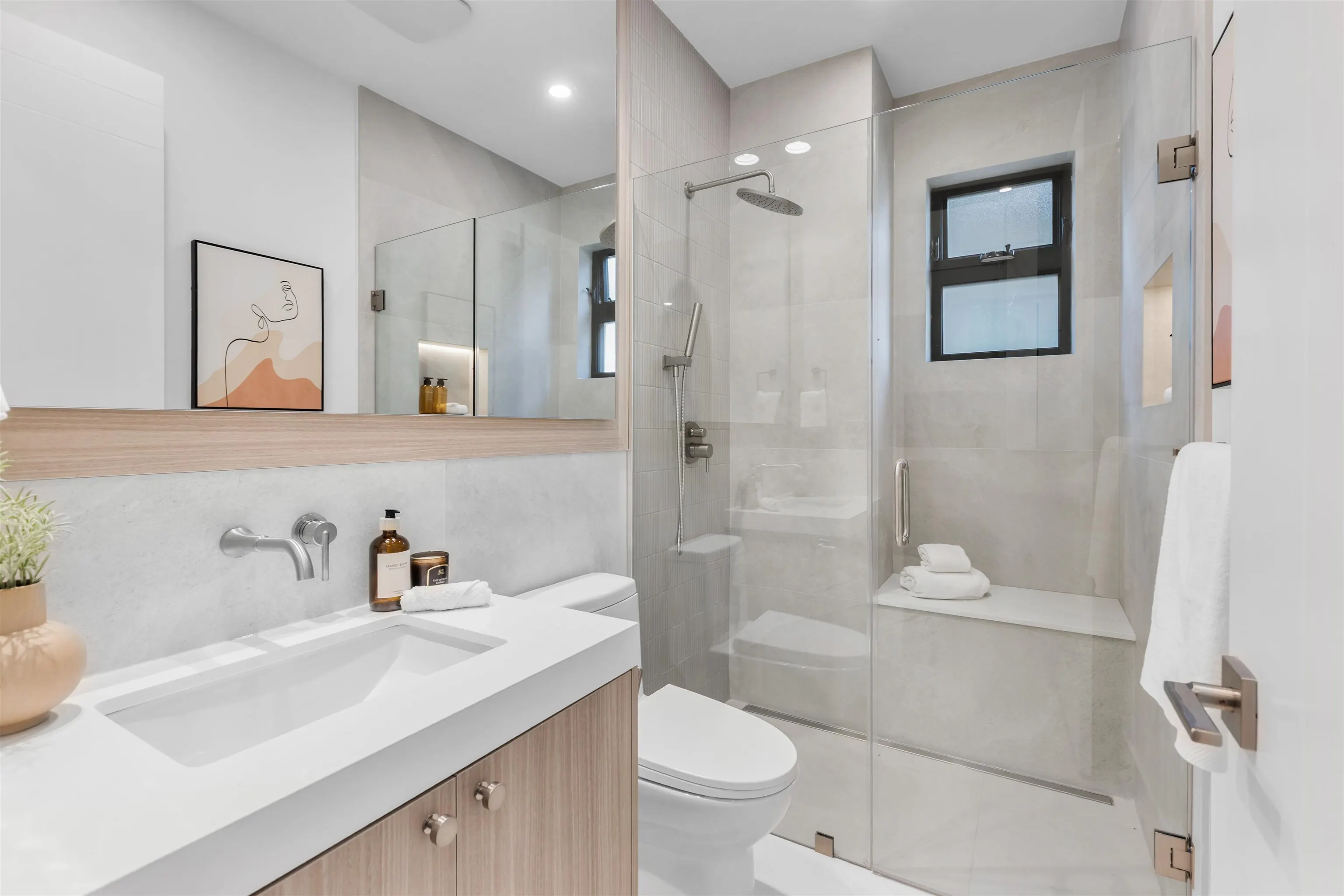 7061 Paulus Crescent #2