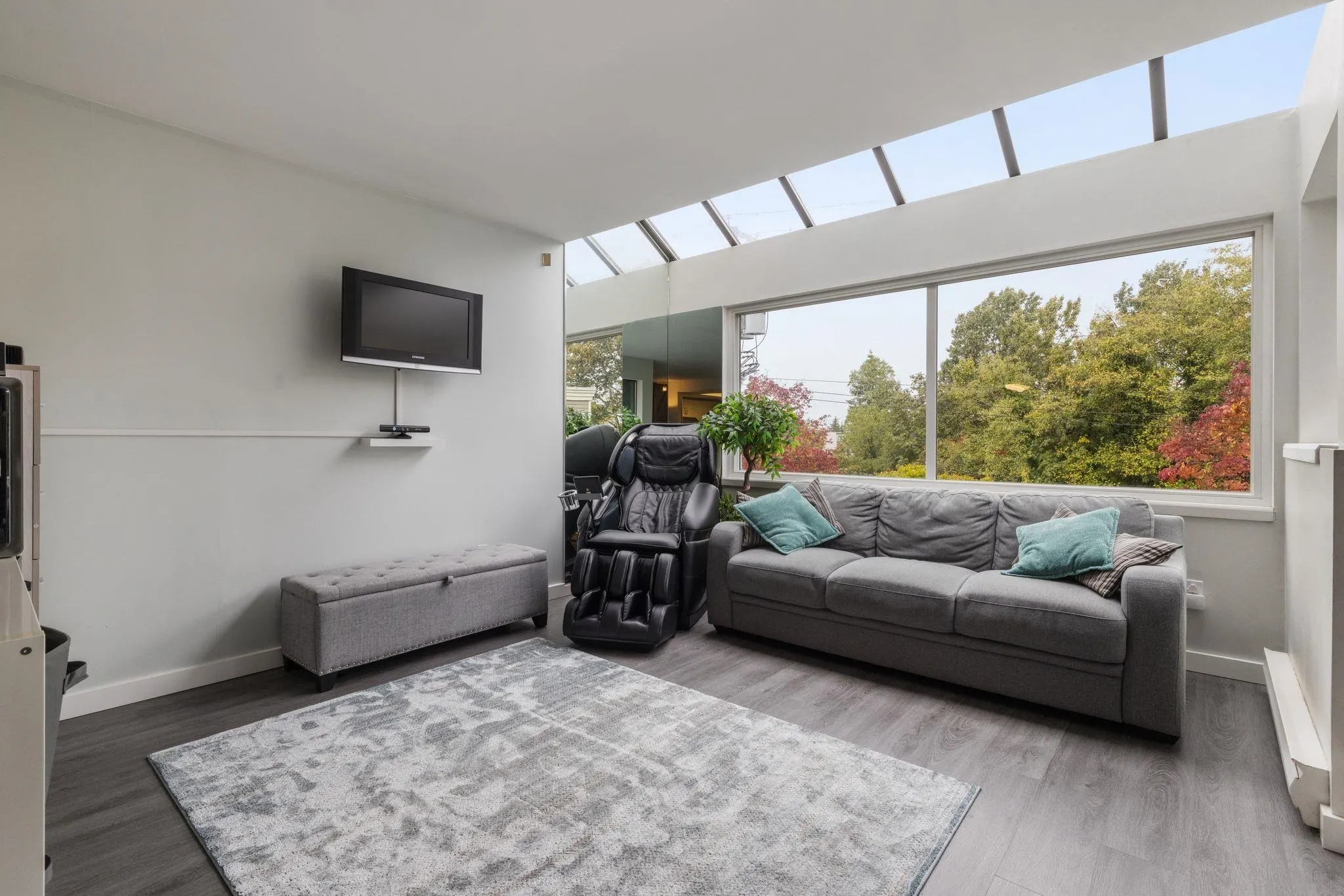 1220 W 6th Avenue #204