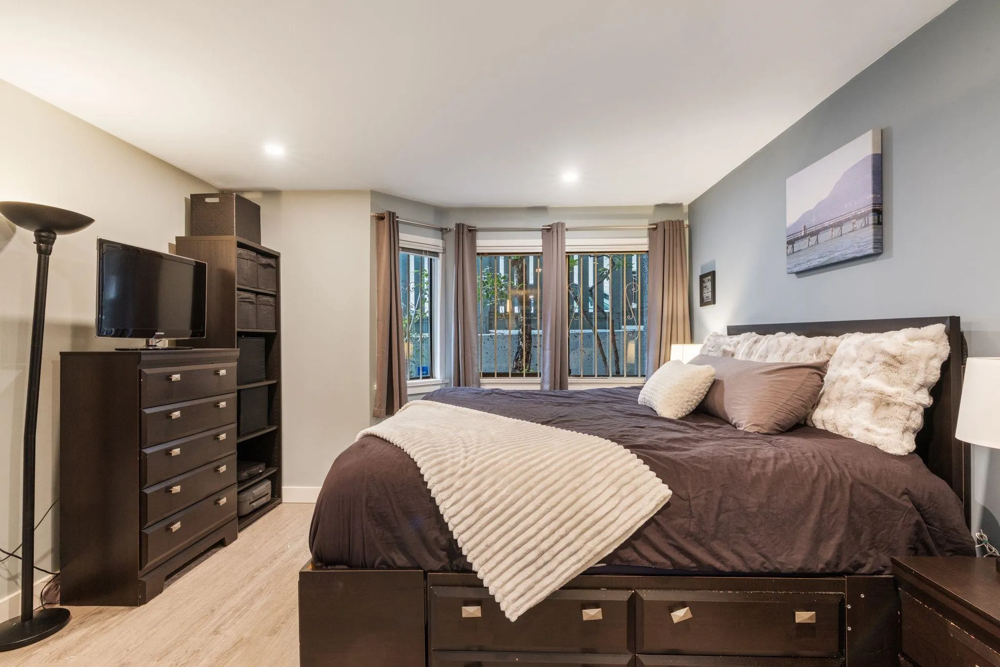 1220 W 6th Avenue #204