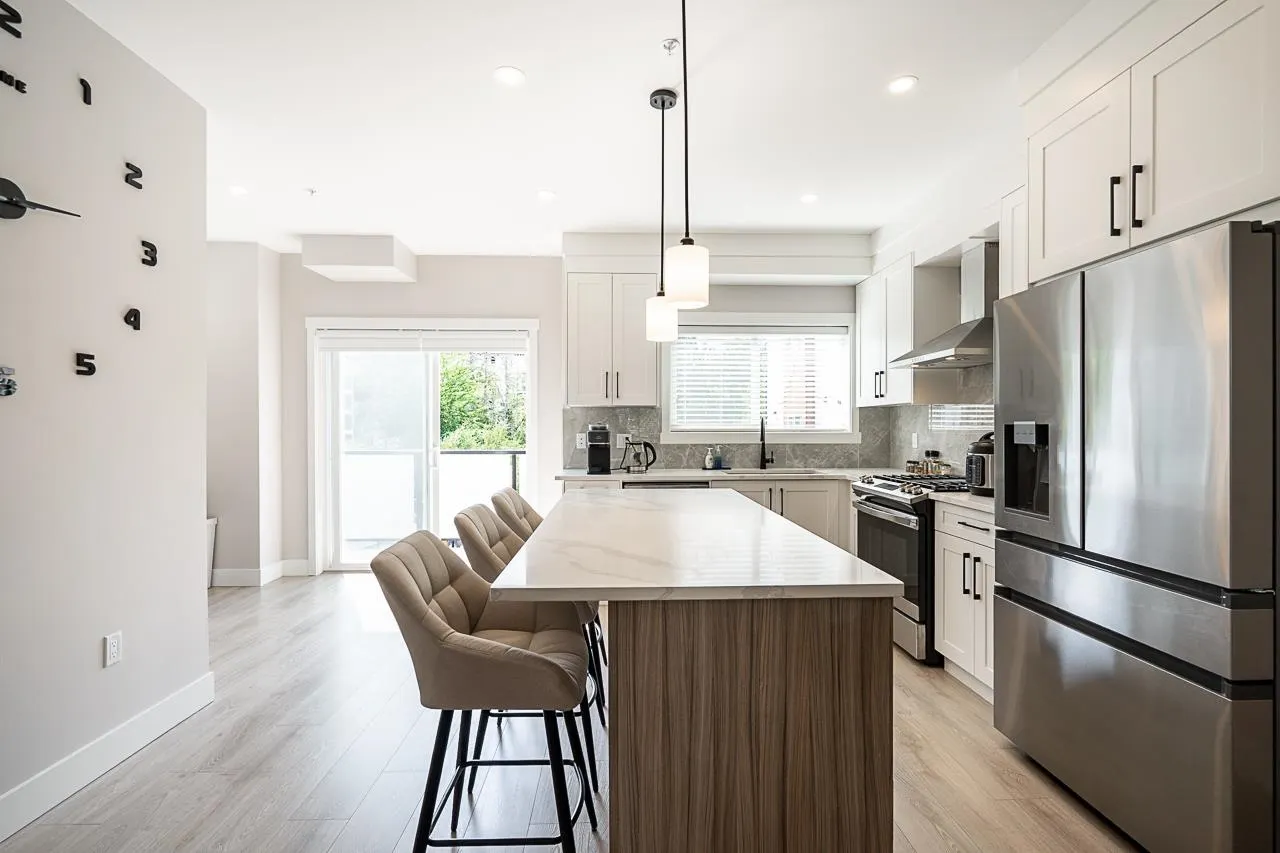 20155 84 Avenue #16