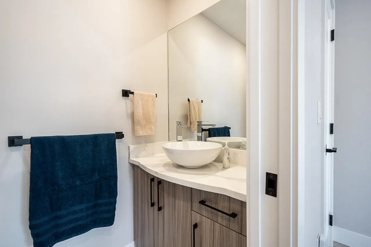 20155 84 Avenue #16
