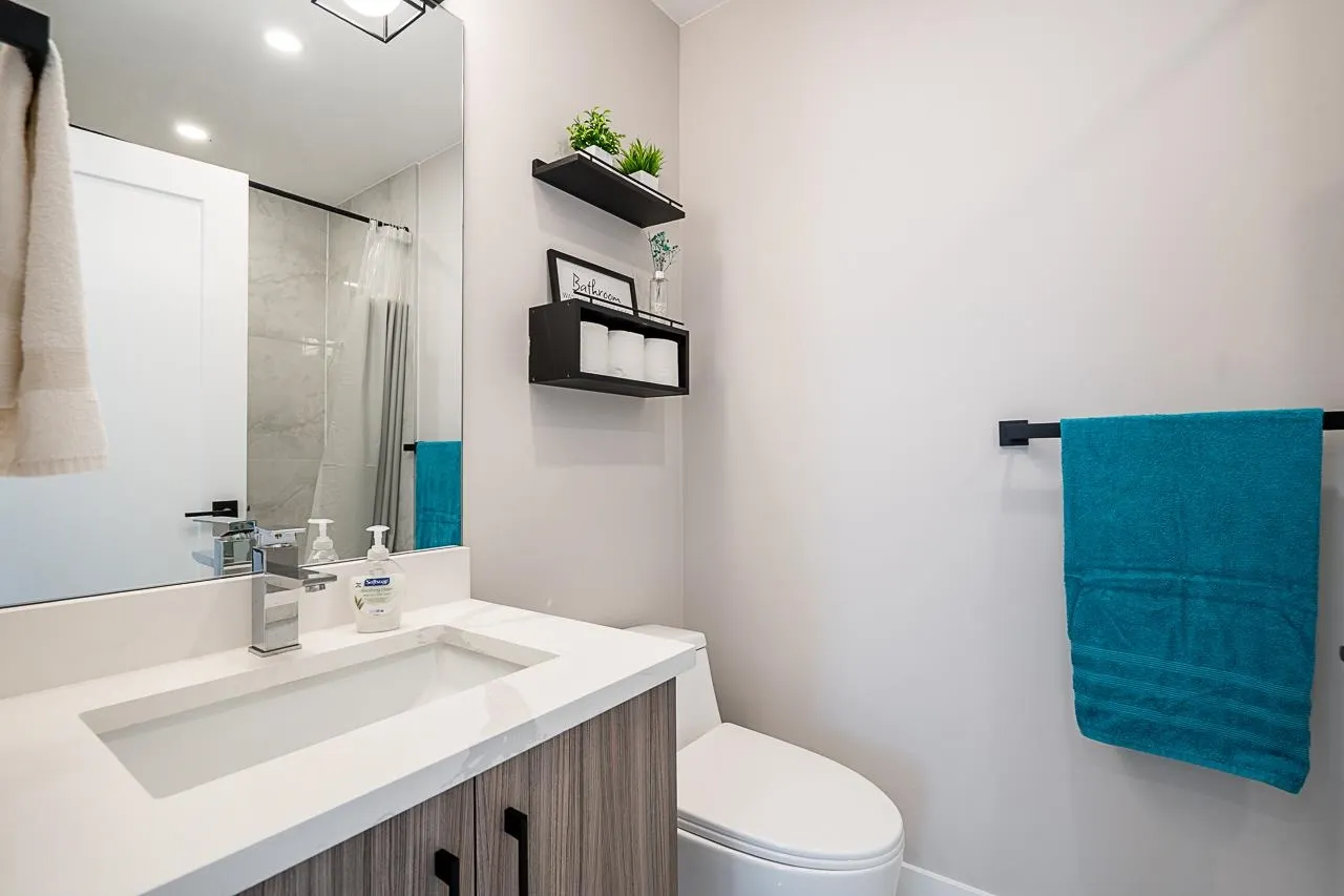 20155 84 Avenue #16