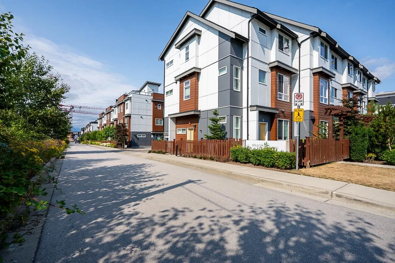 20155 84 Avenue #16
