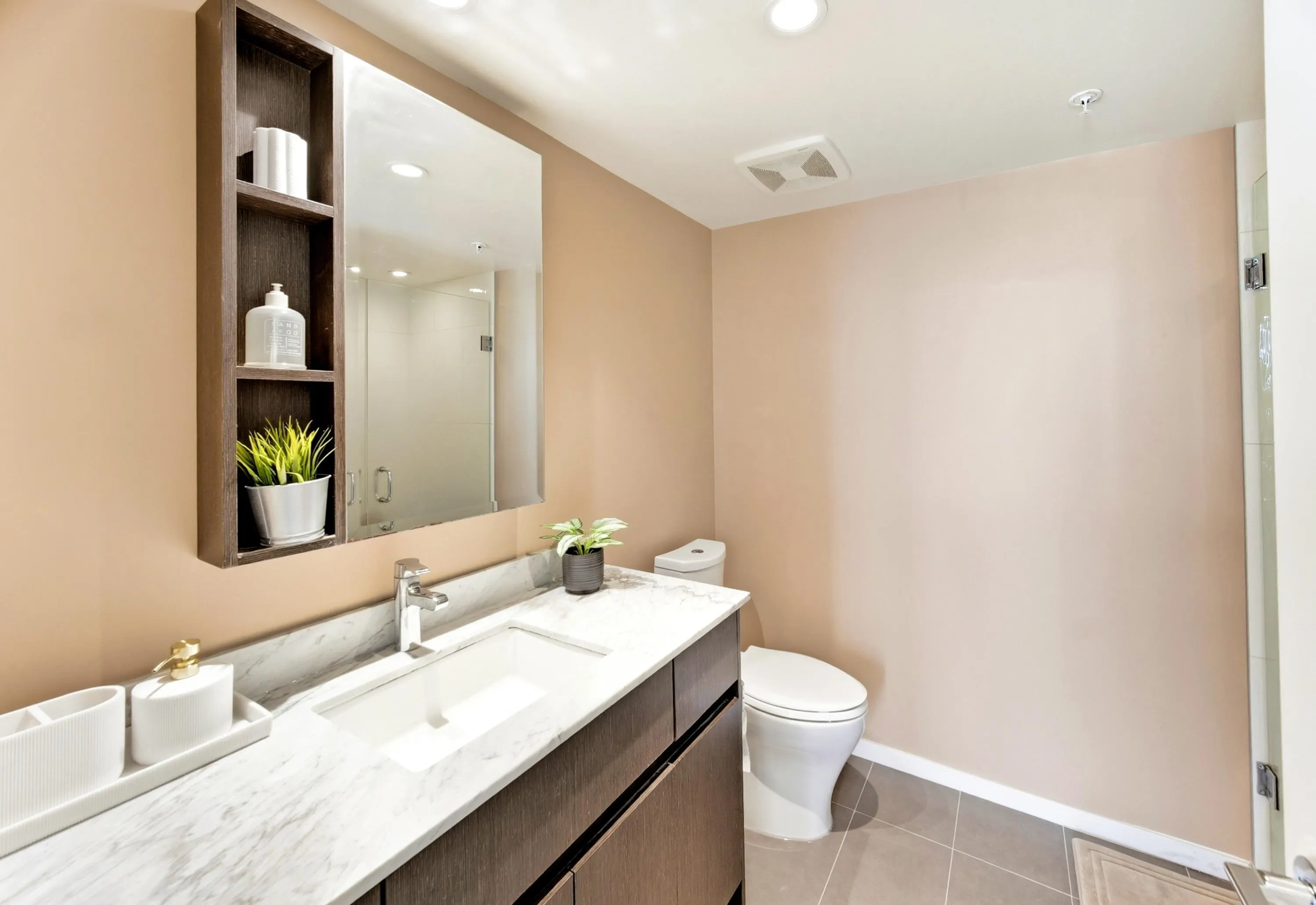 7888 Ackroyd Road #1209