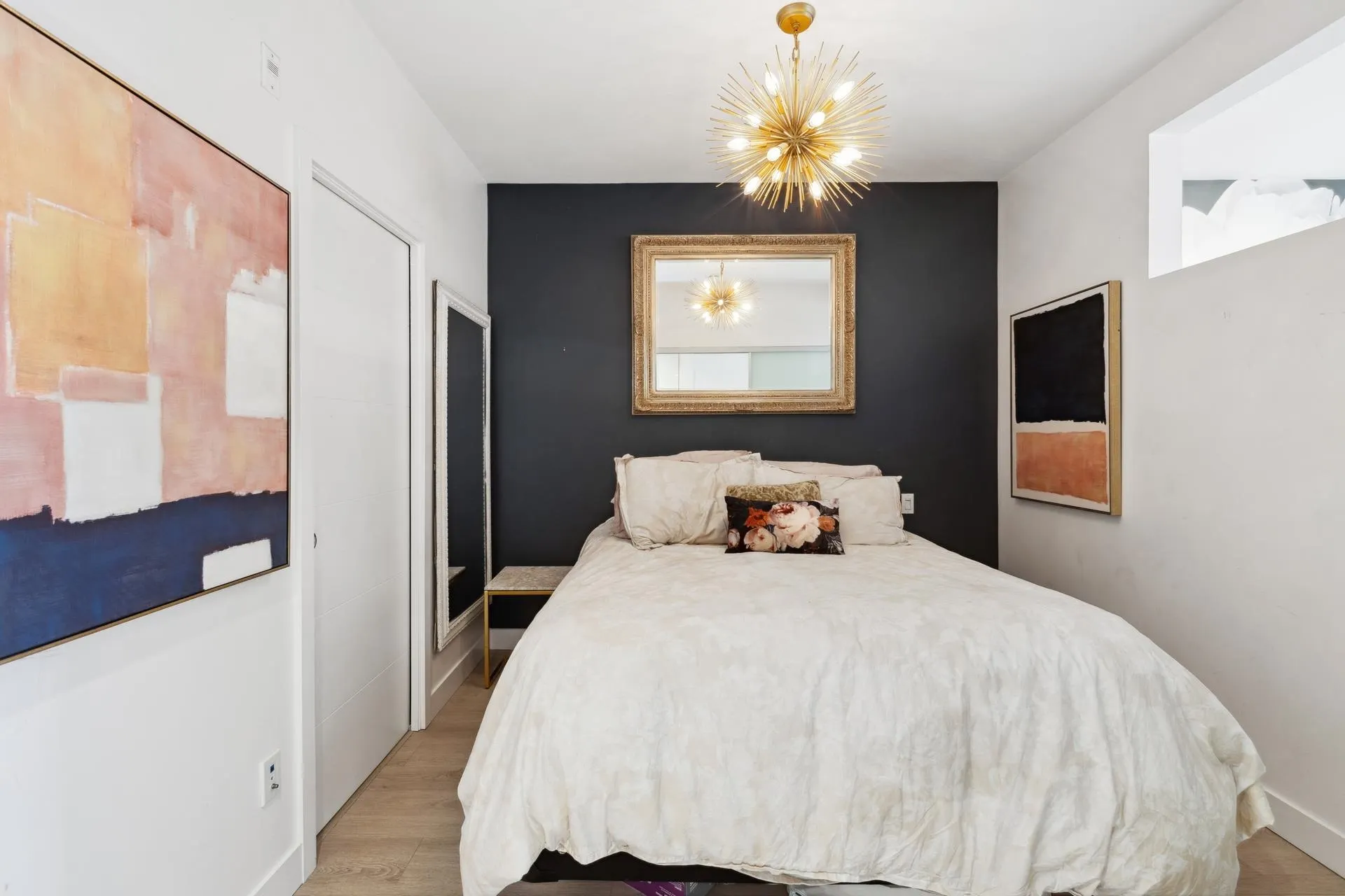 733 W 3rd Street #513