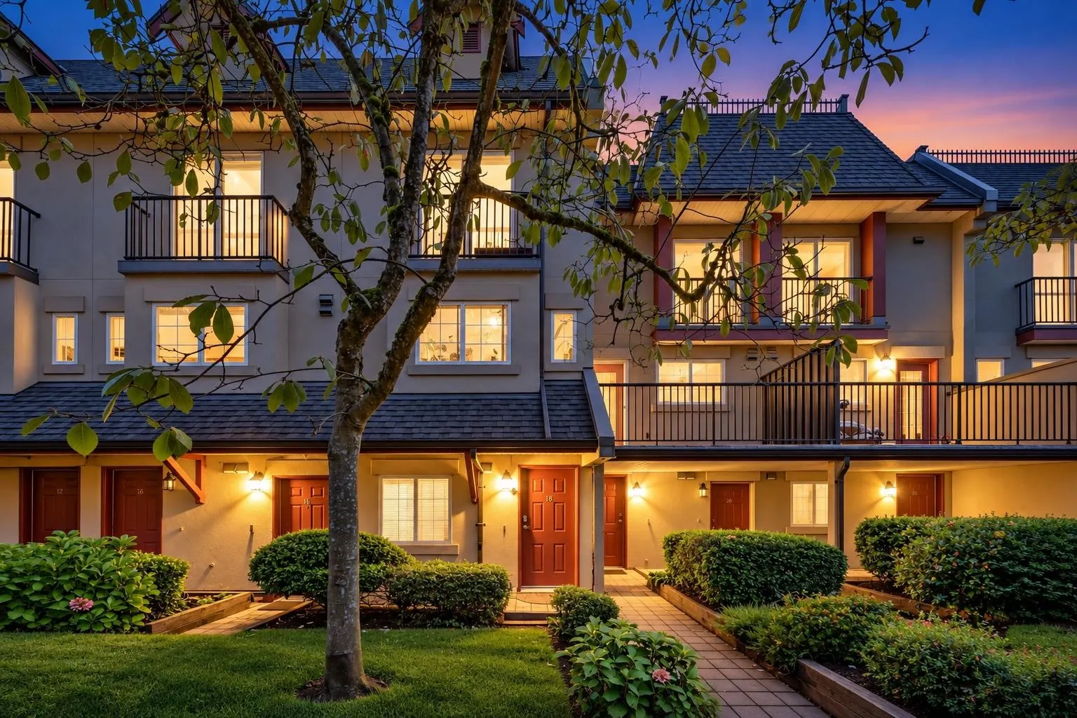 1561 Booth Avenue #12