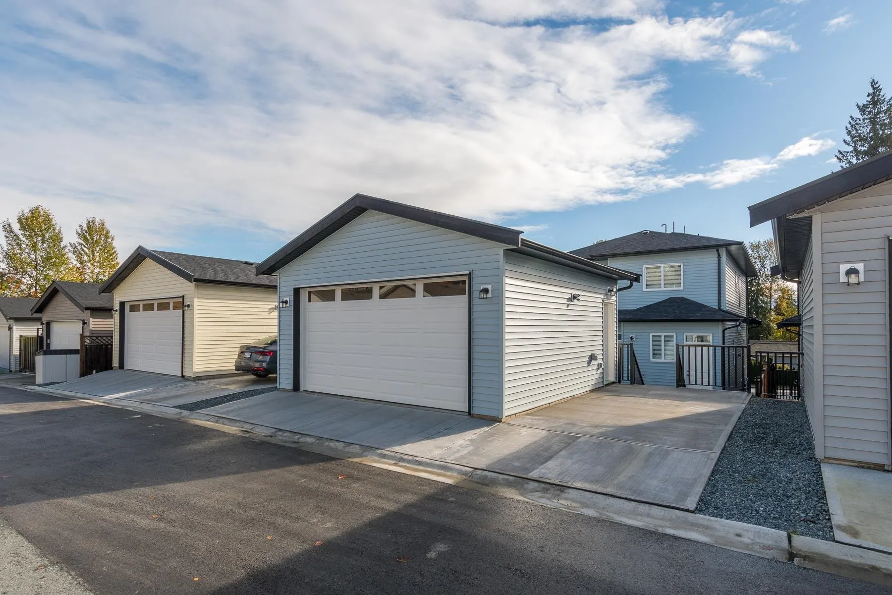 3427 Victoria Drive