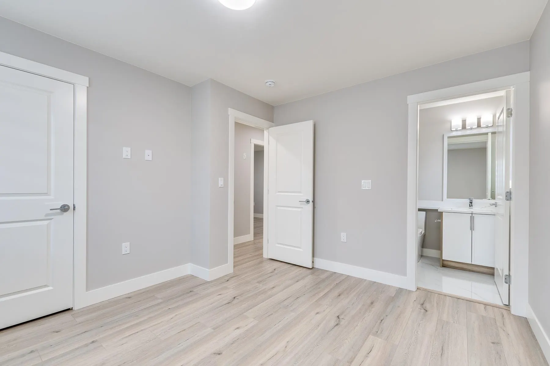 3427 Victoria Drive