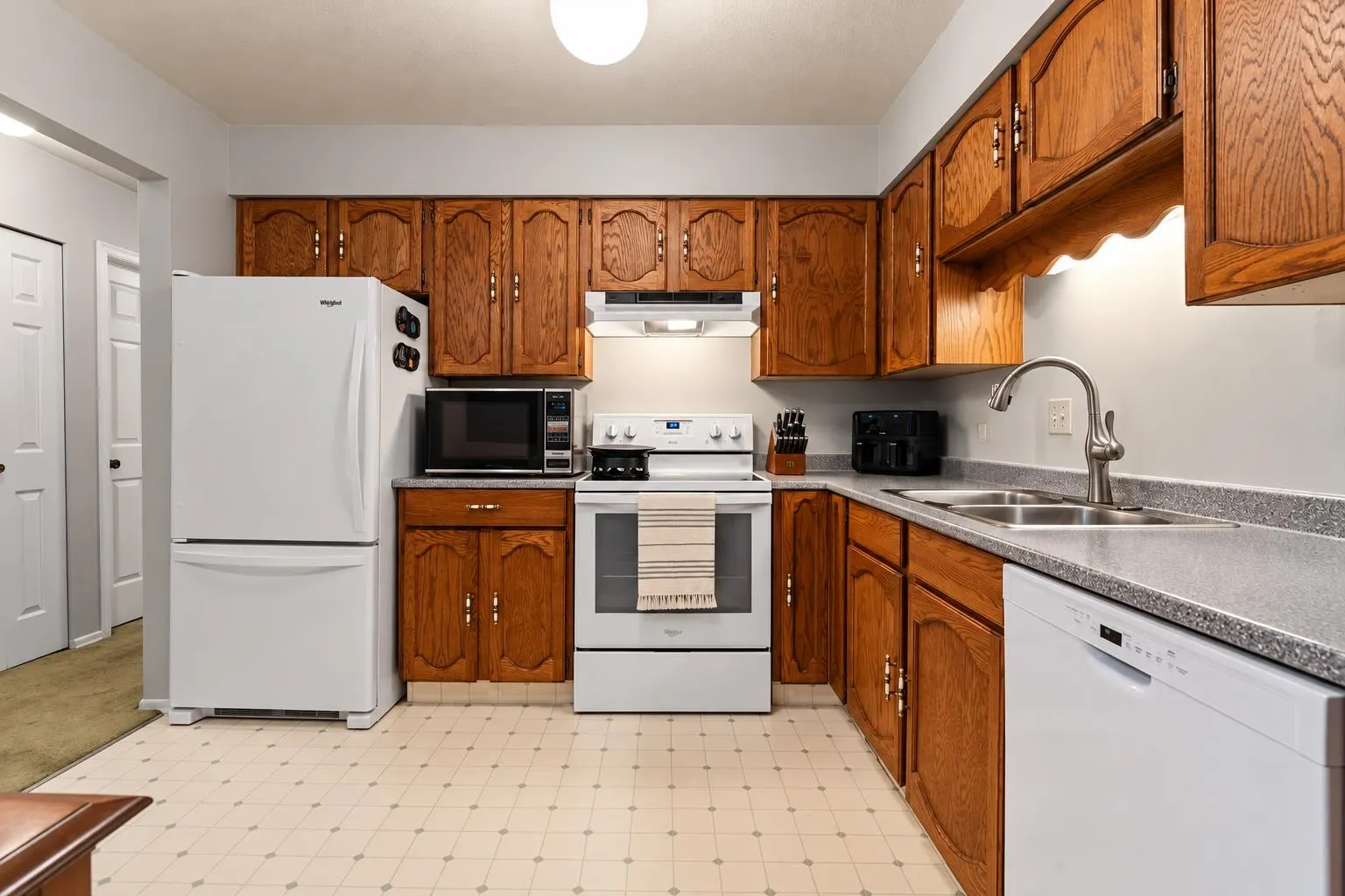 2277 Mccallum Road #220
