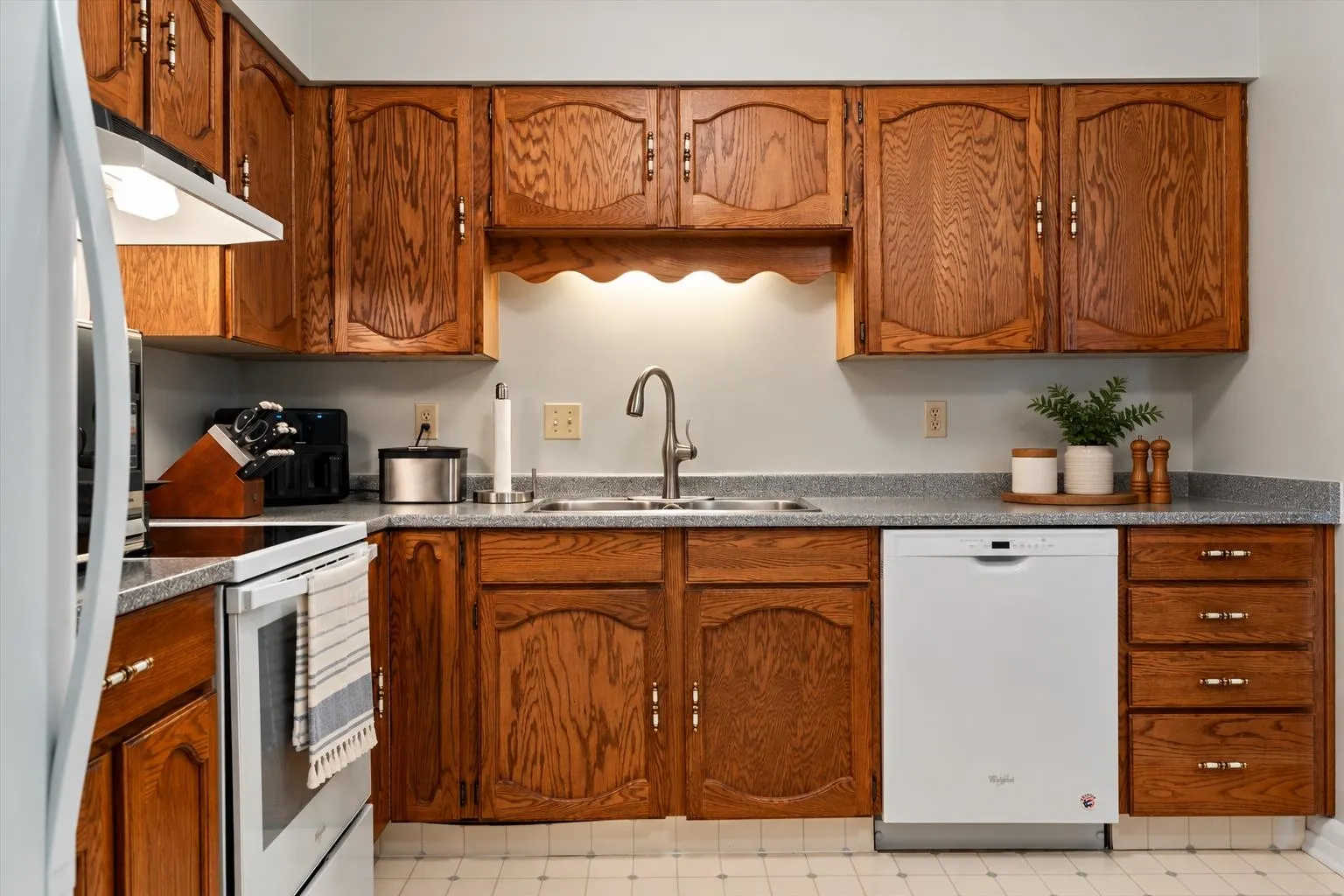 2277 Mccallum Road #220