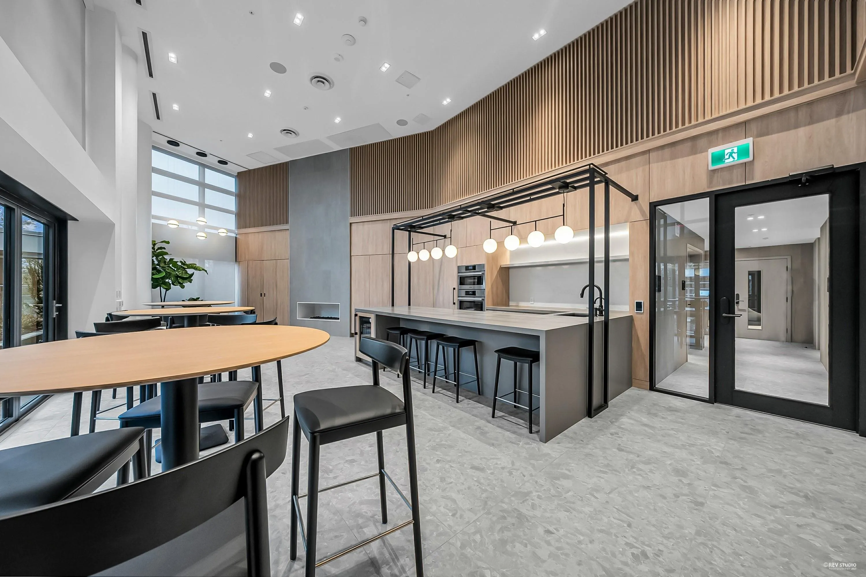 6808 Minoru Boulevard #902