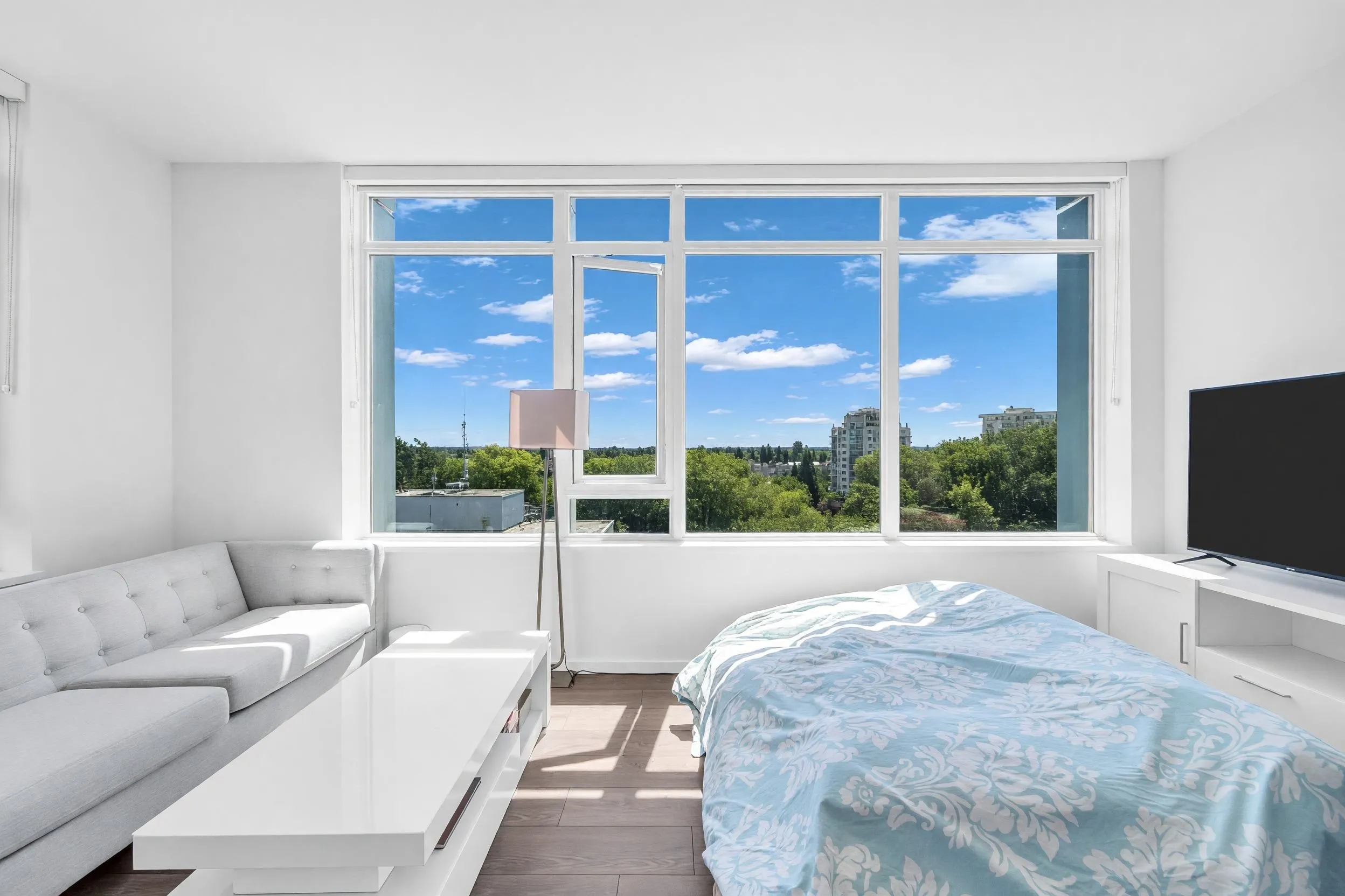 6808 Minoru Boulevard #902