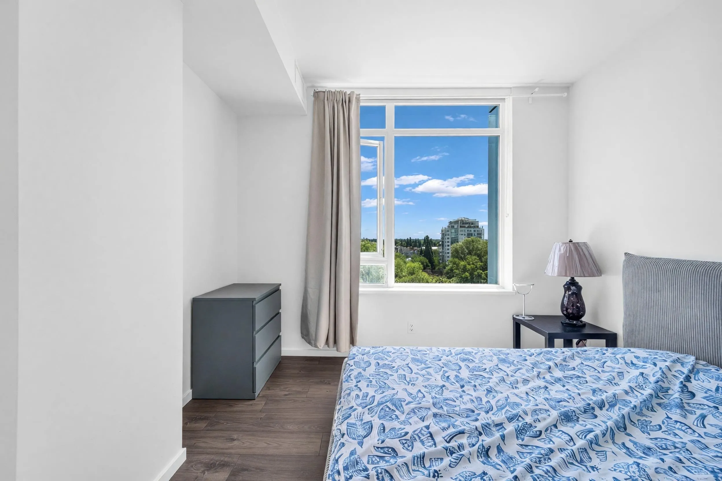 6808 Minoru Boulevard #902