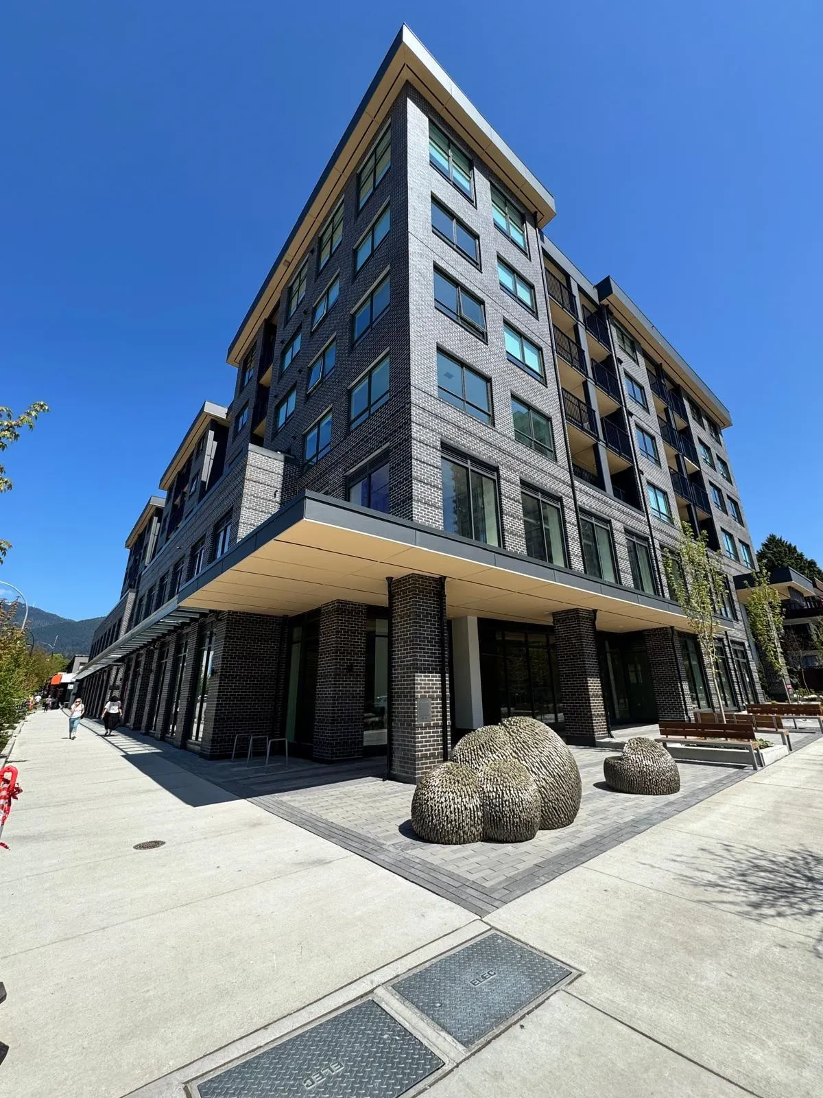 110 E 17th Street #410