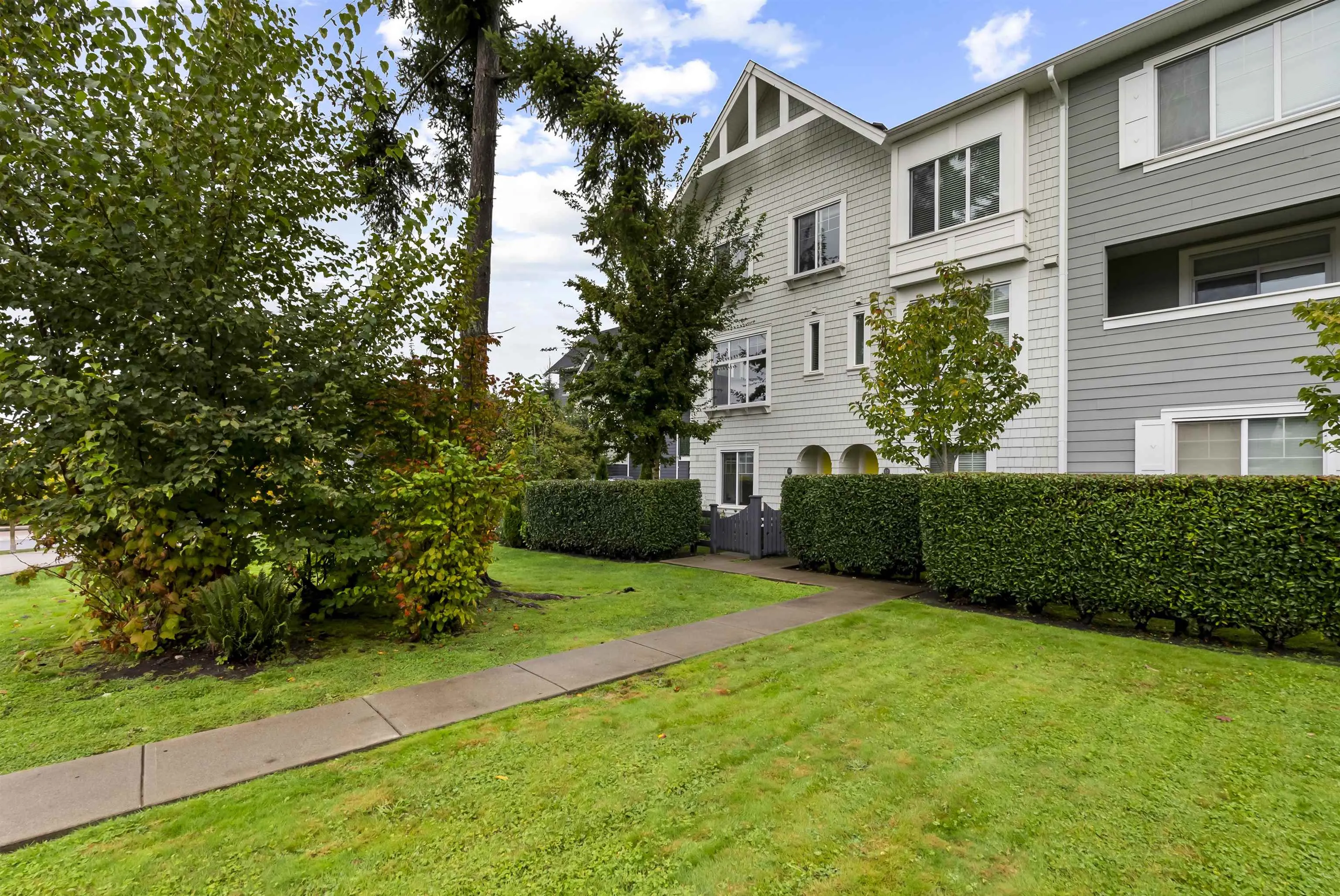 16678 25 Avenue #58