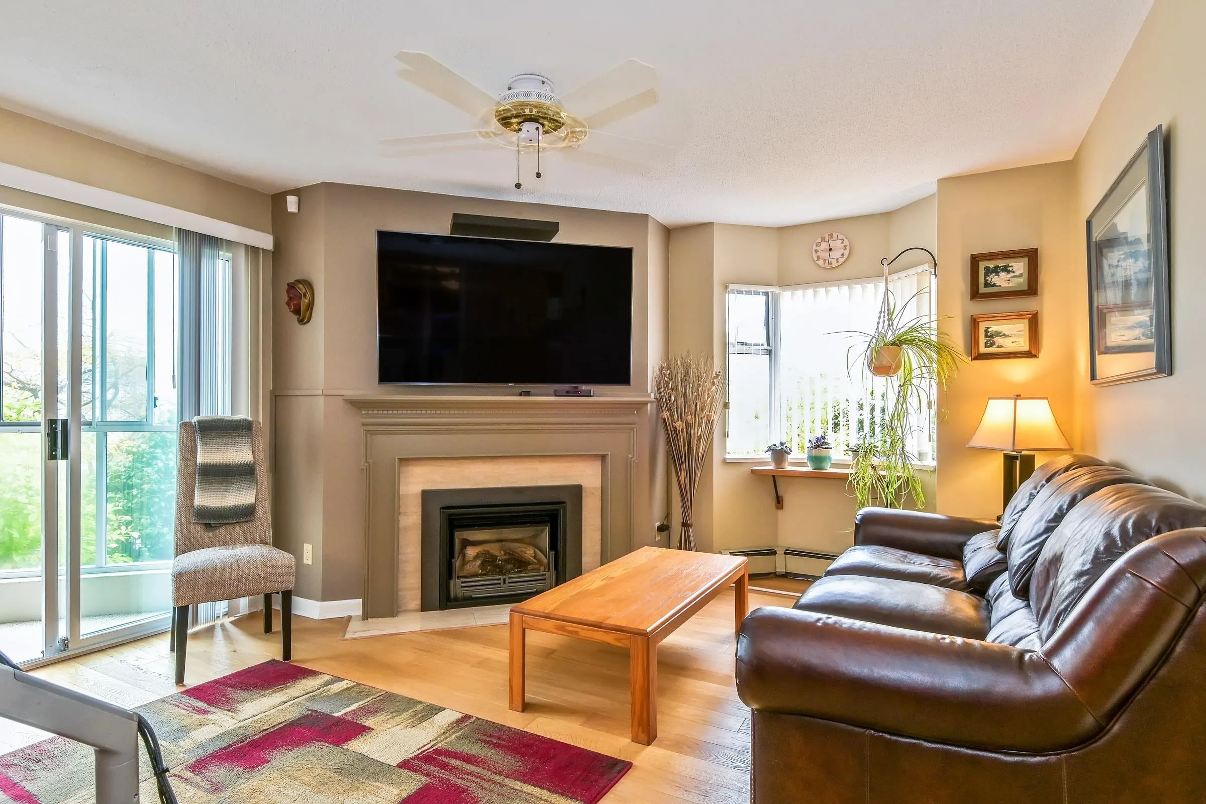 1442 Foster Street #113