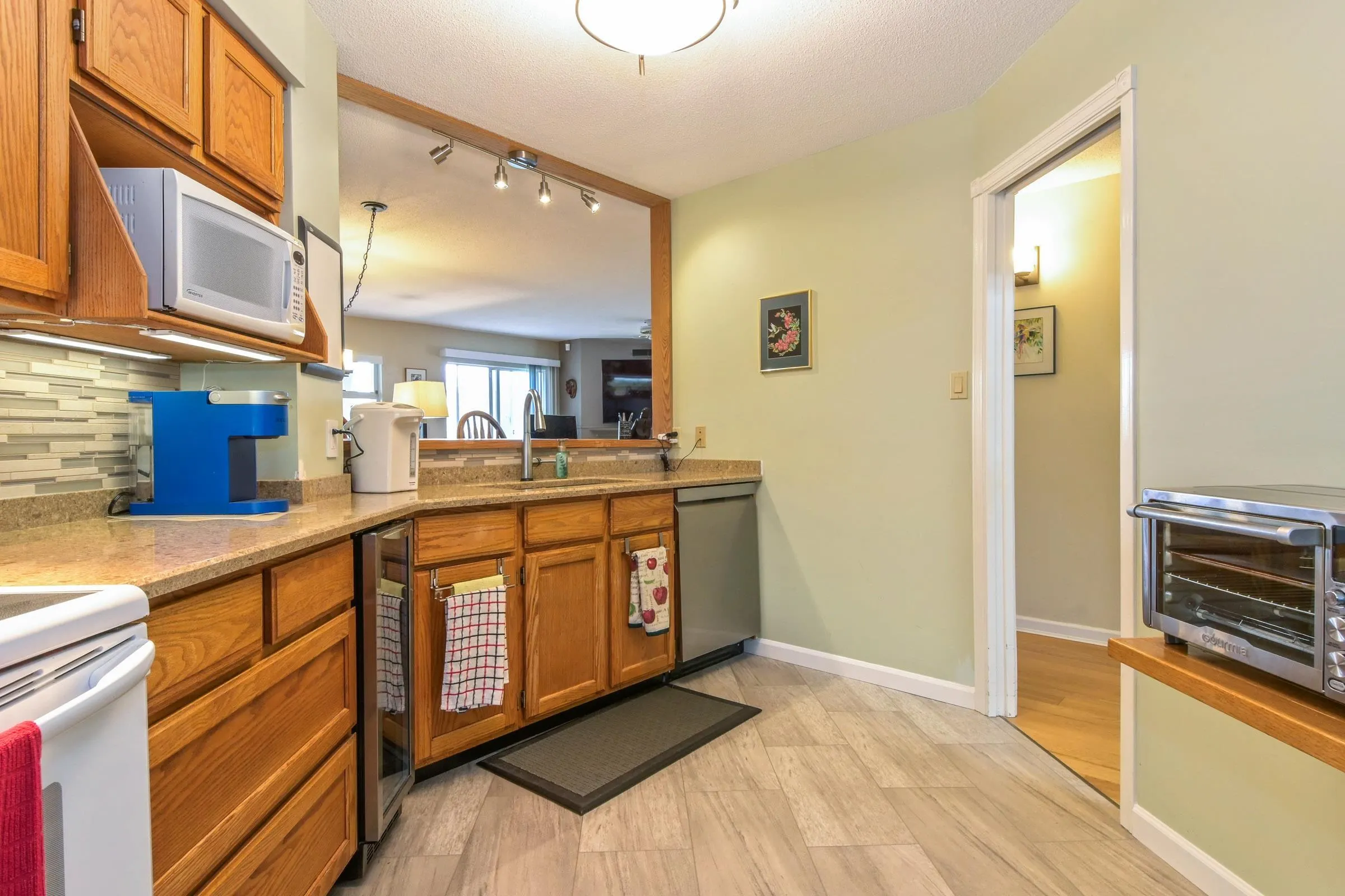 1442 Foster Street #113