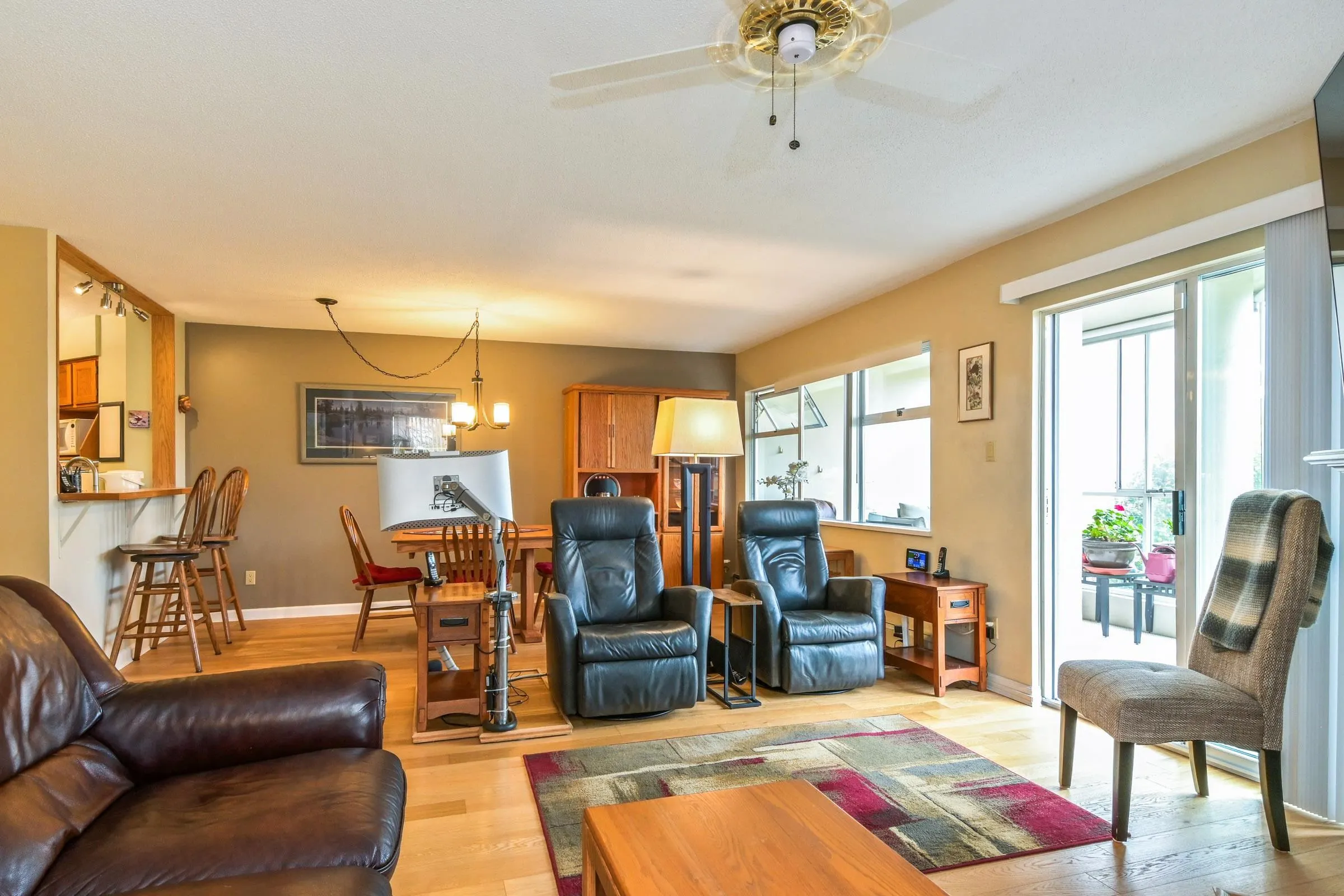 1442 Foster Street #113