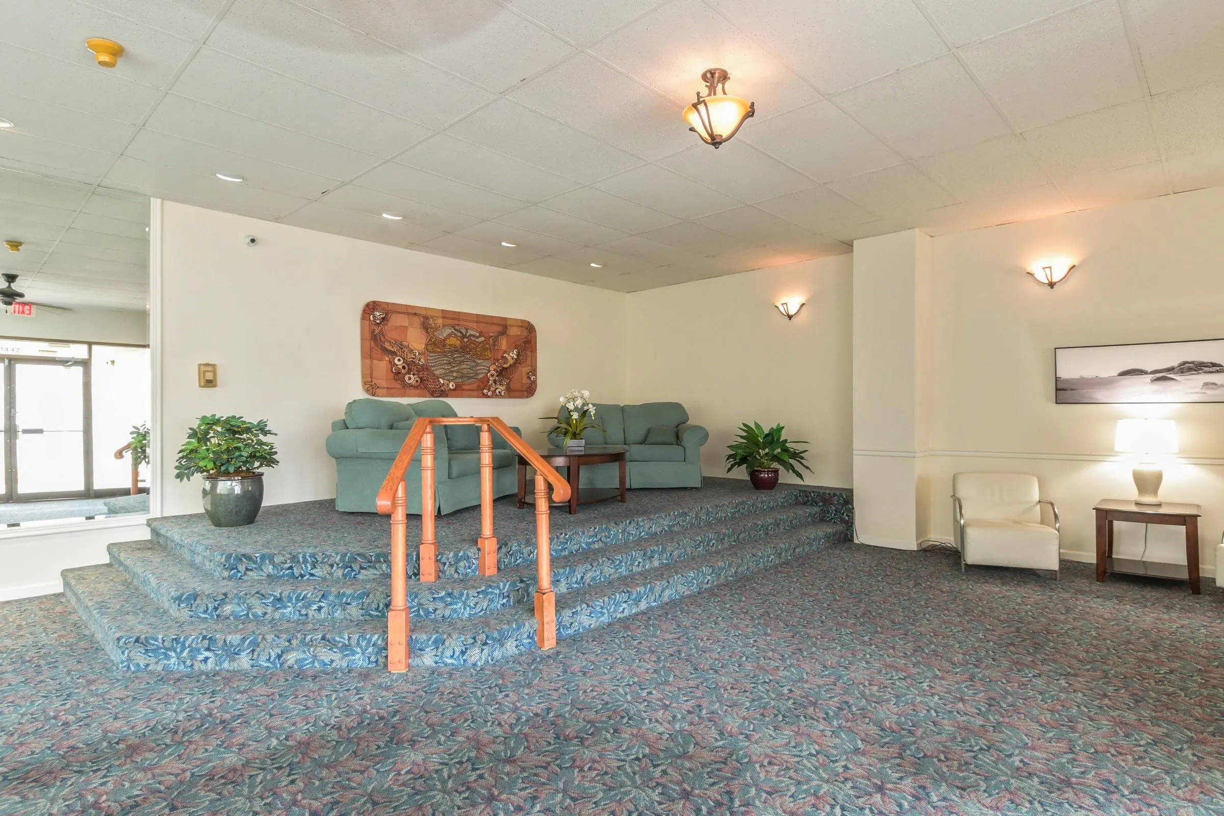 1442 Foster Street #113