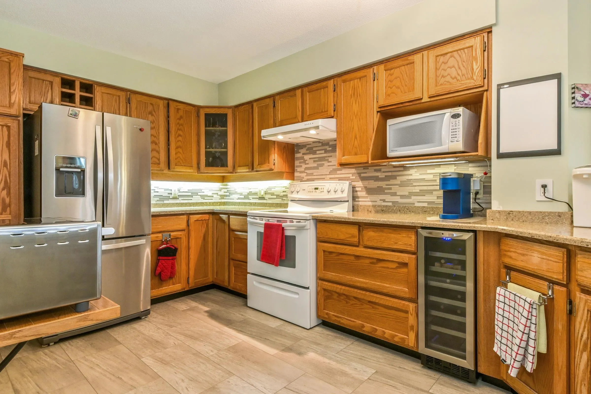 1442 Foster Street #113