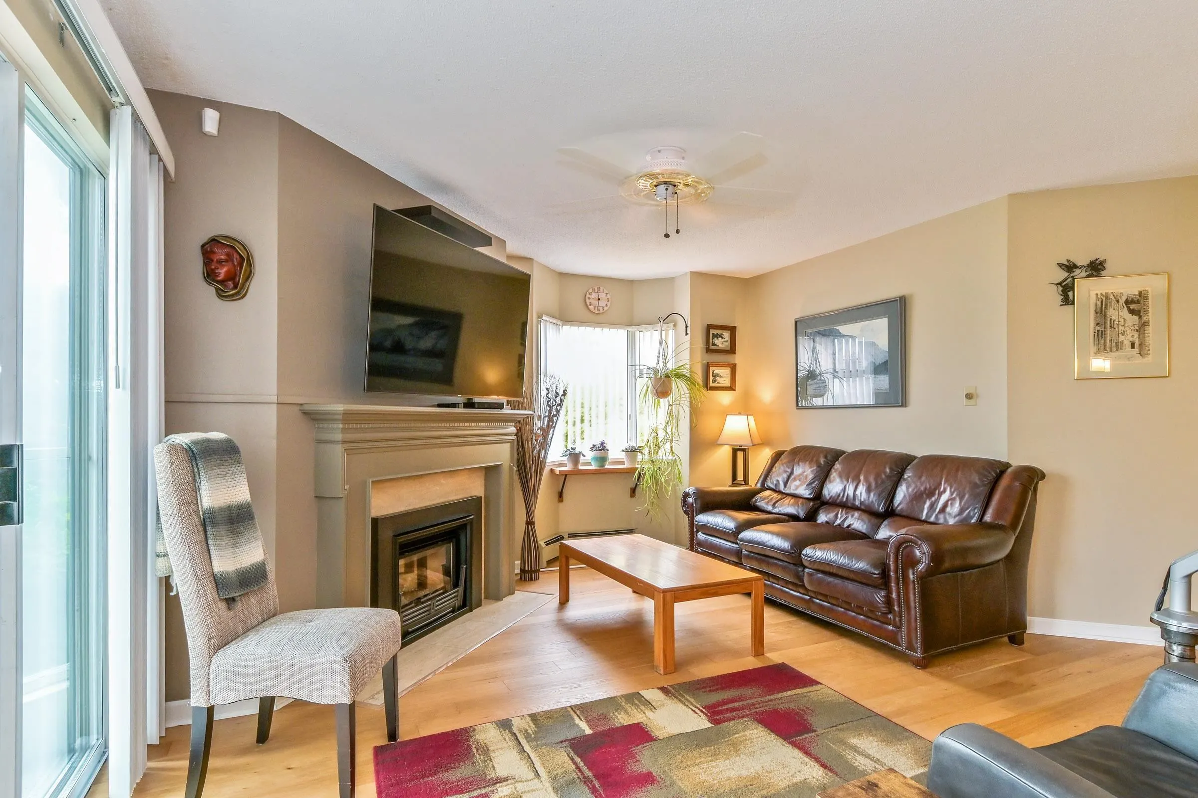 1442 Foster Street #113