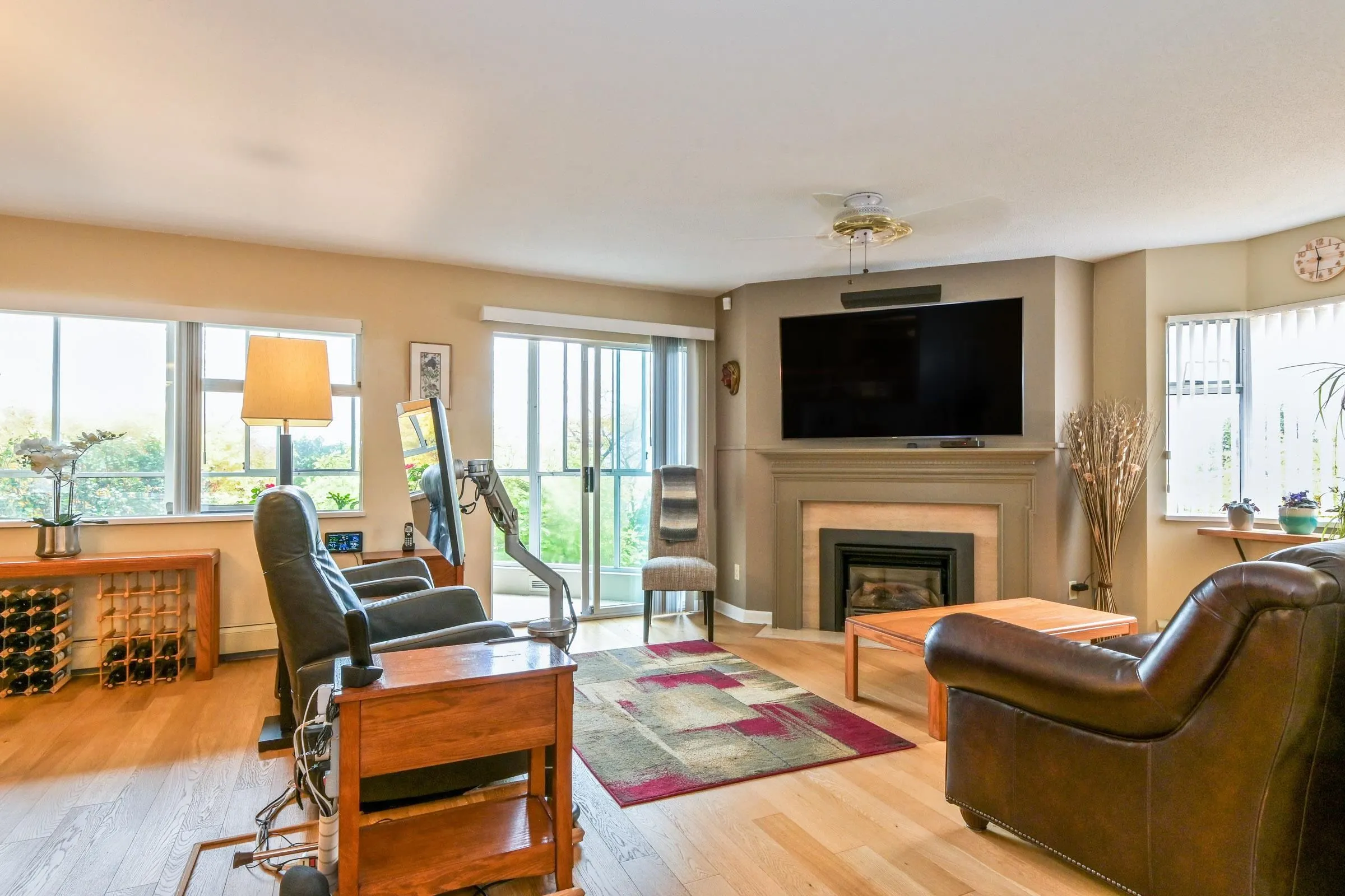 1442 Foster Street #113