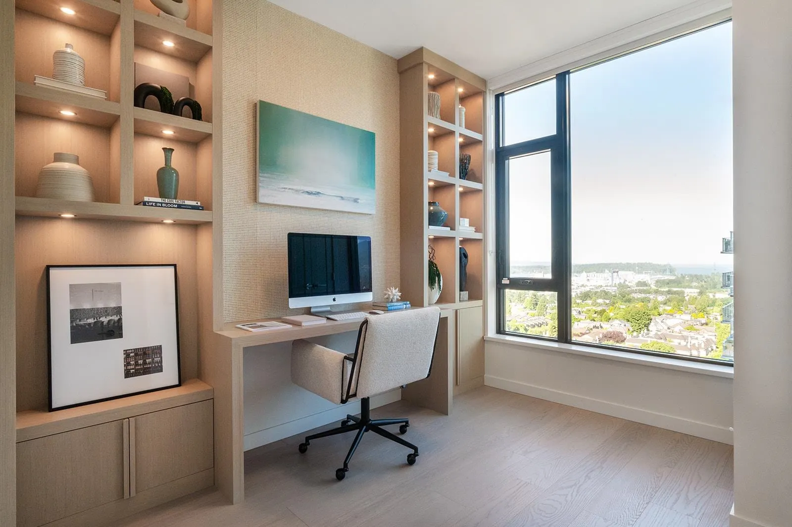 128 W 15th Street #906