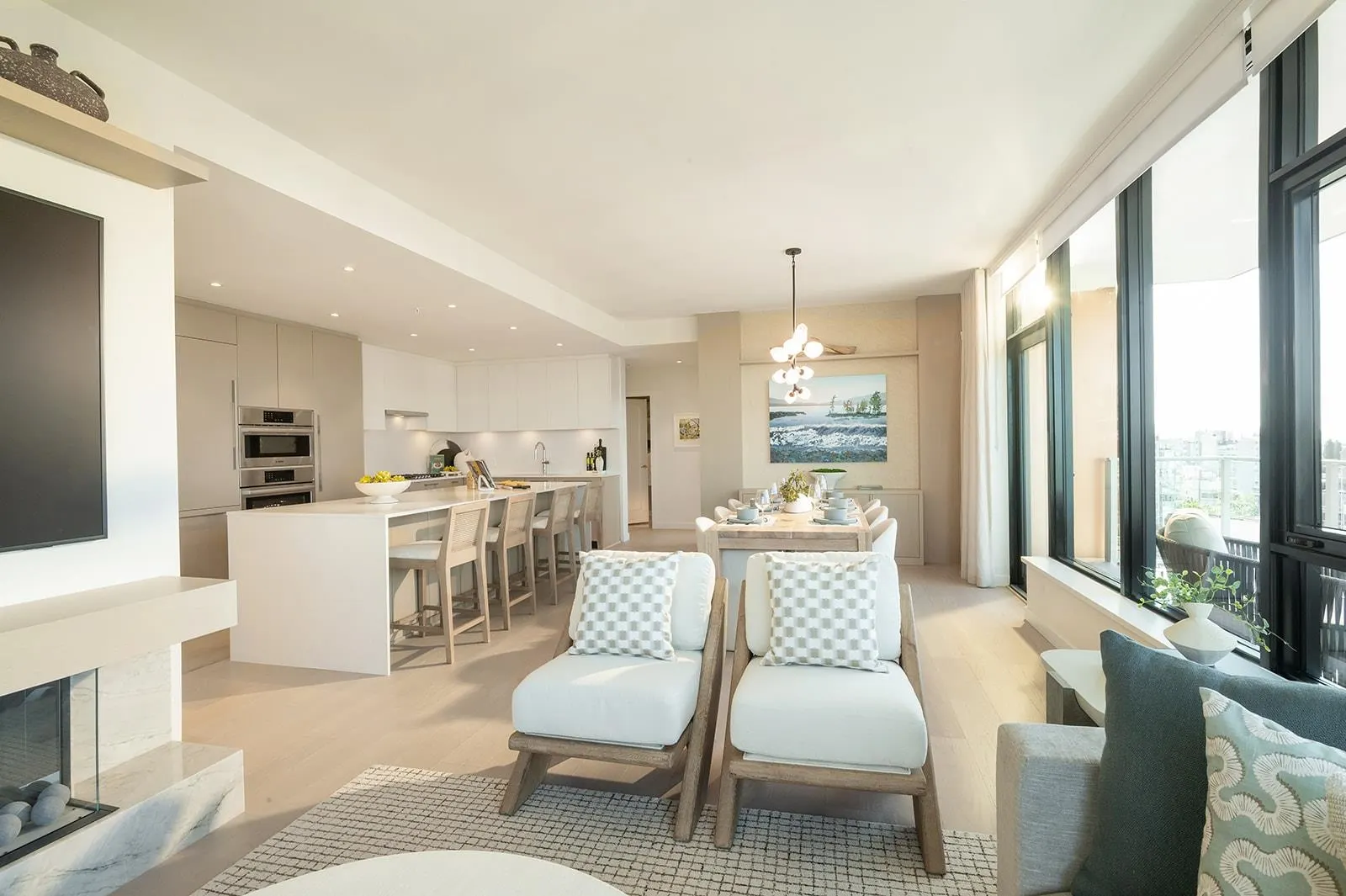 128 W 15th Street #906