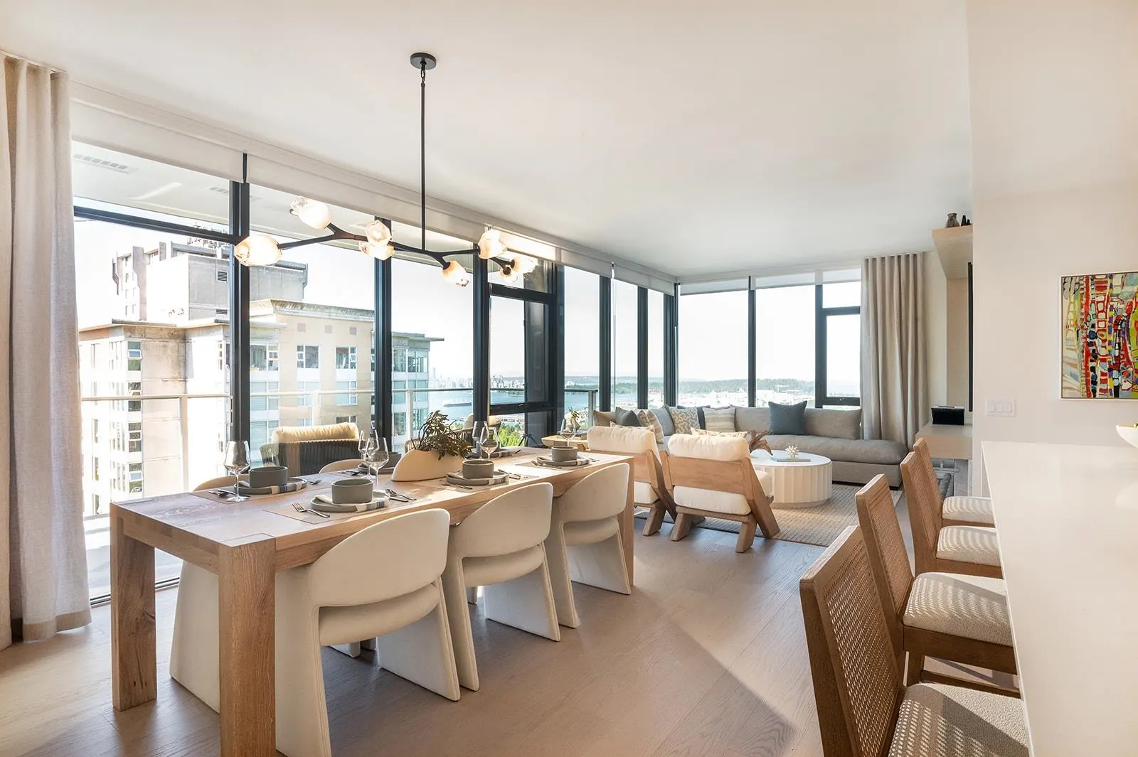 128 W 15th Street #906