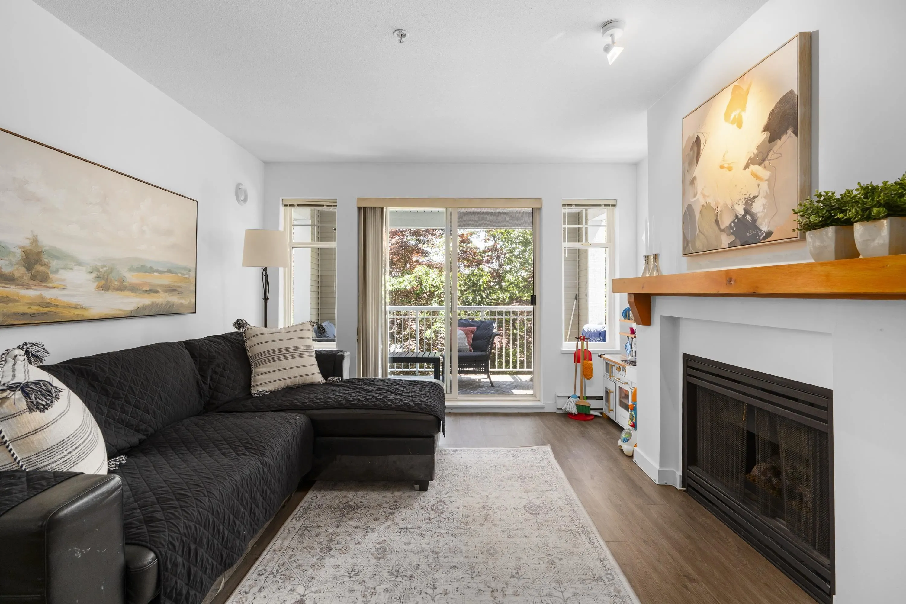 1432 Parkway Boulevard #212