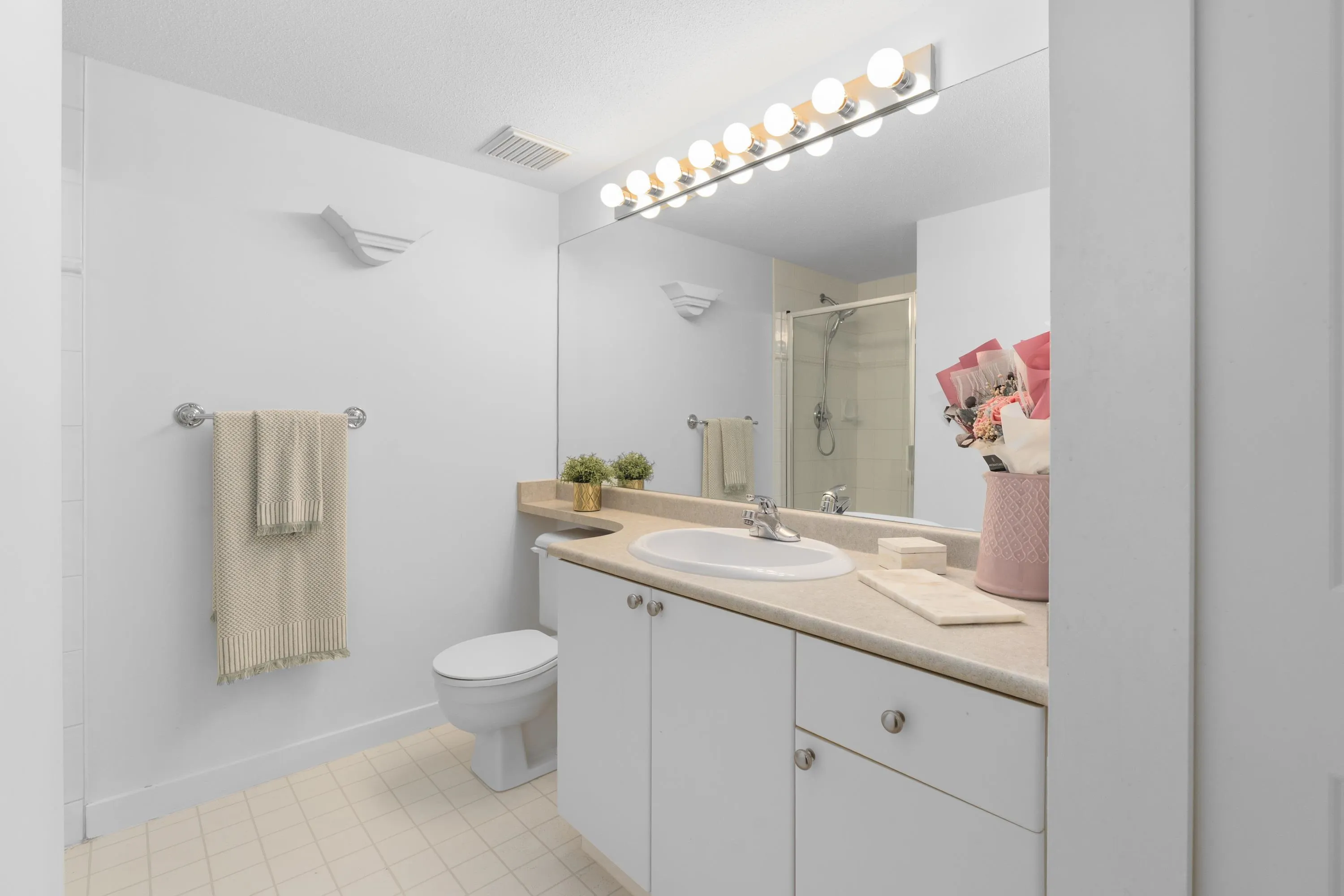 1432 Parkway Boulevard #212