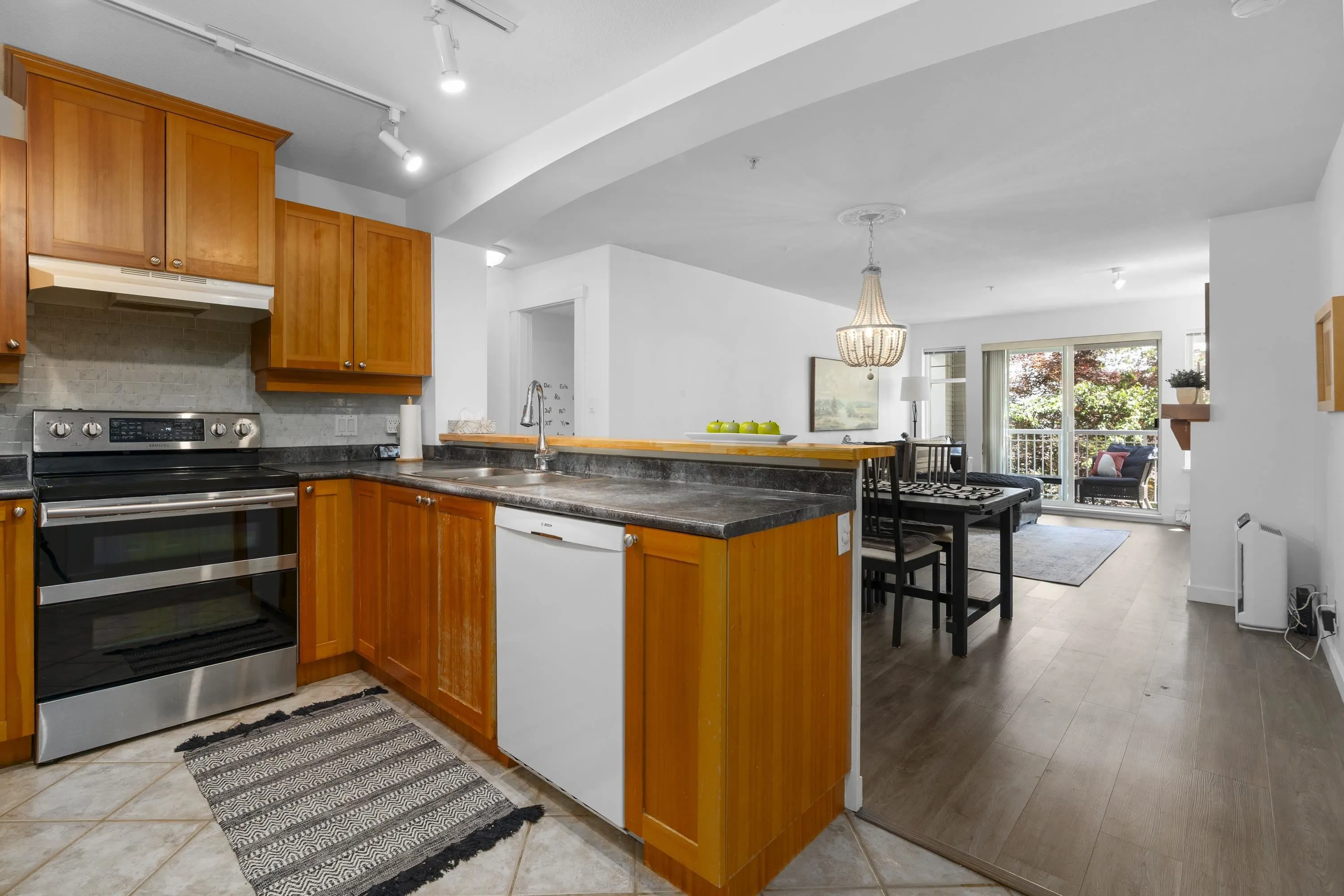 1432 Parkway Boulevard #212